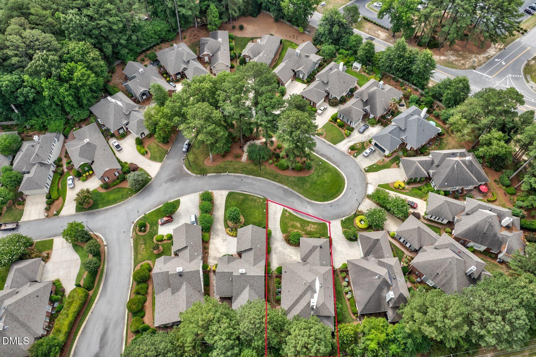 108 Cobblestone Court Property Photo 44