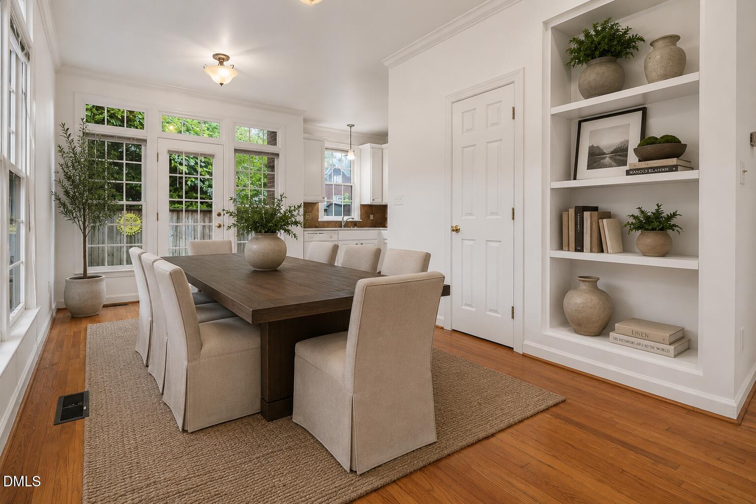 734 Parkham Lane Property Photo 4