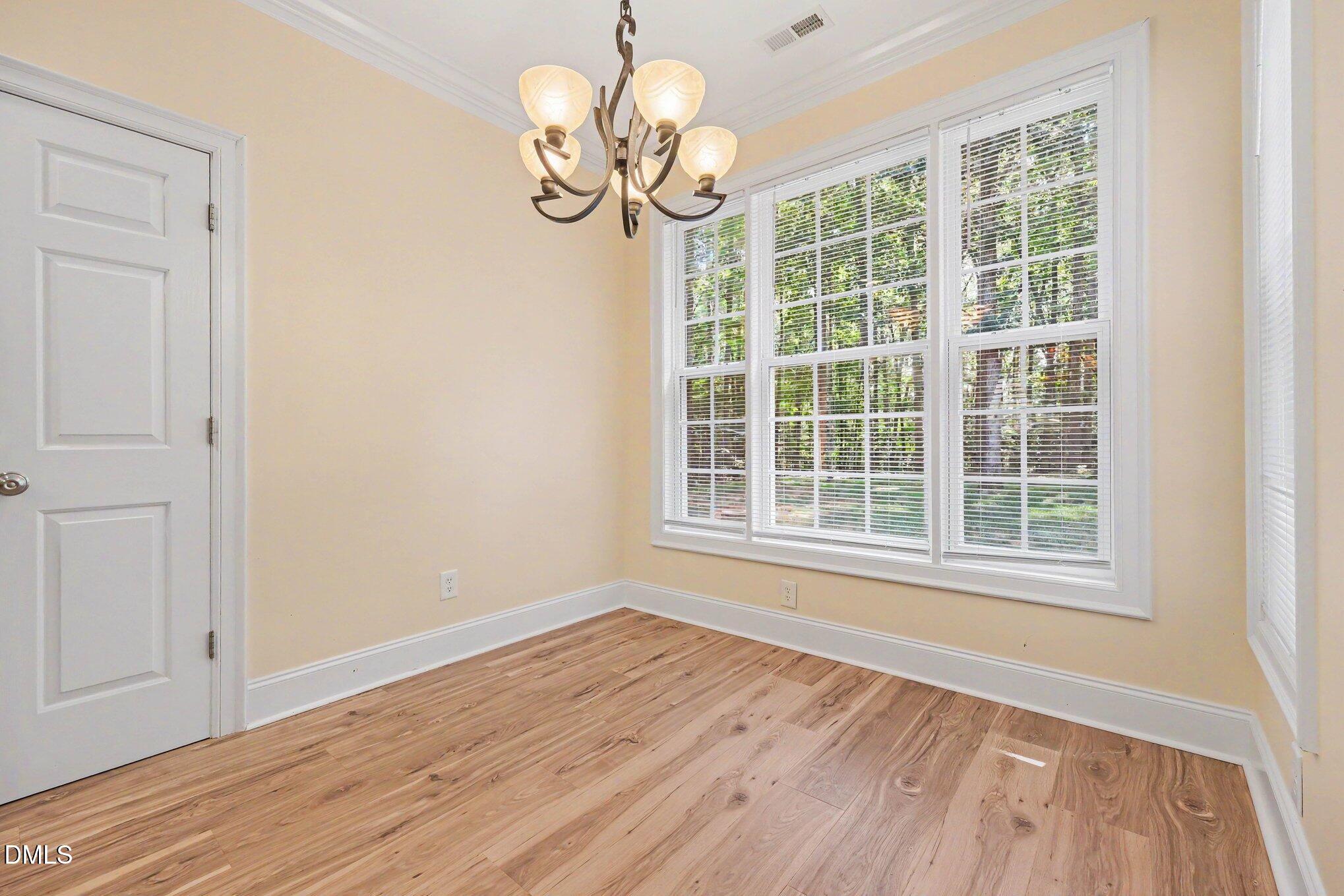 351 N Old Lantern Road Property Photo 6