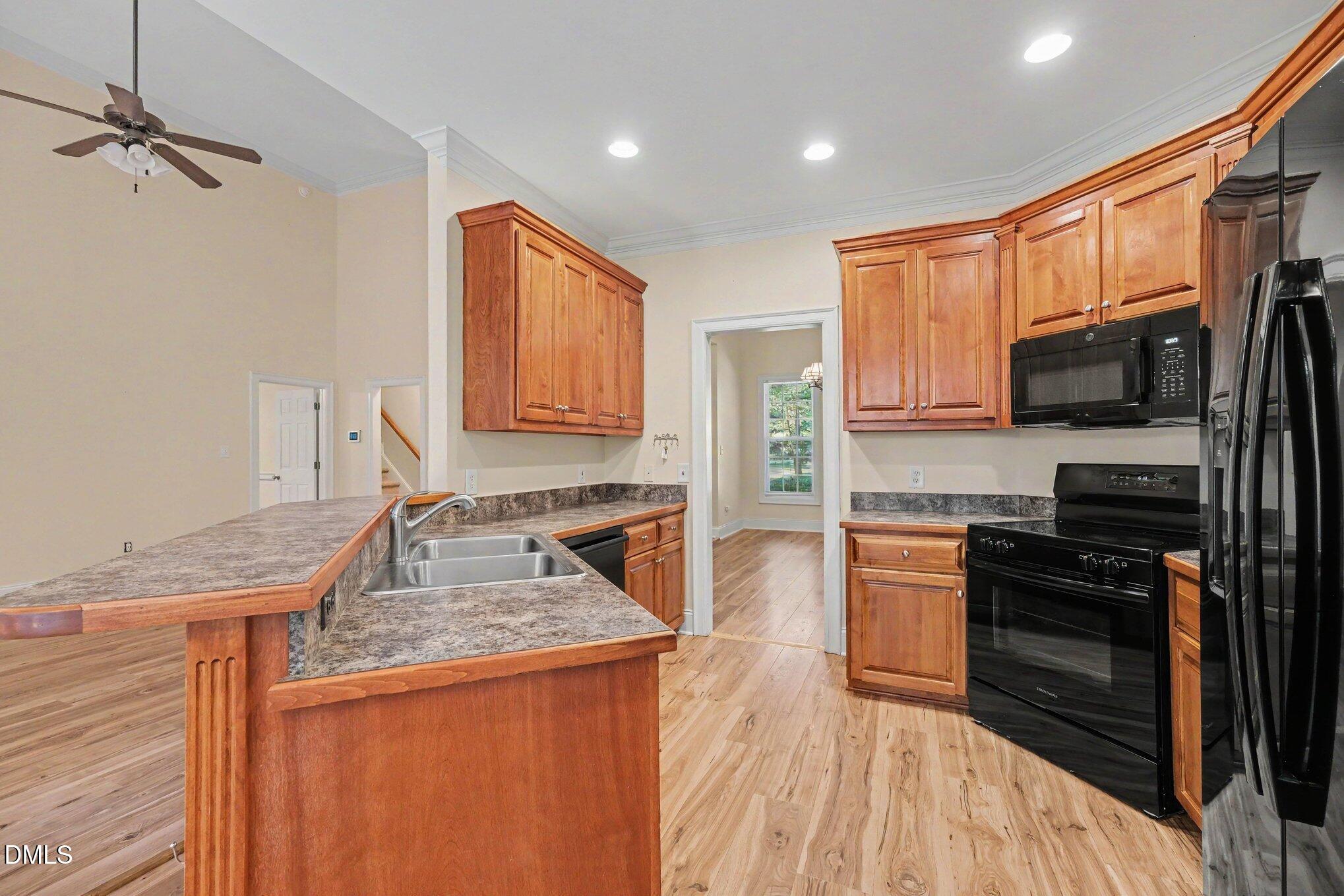 351 N Old Lantern Road Property Photo 9