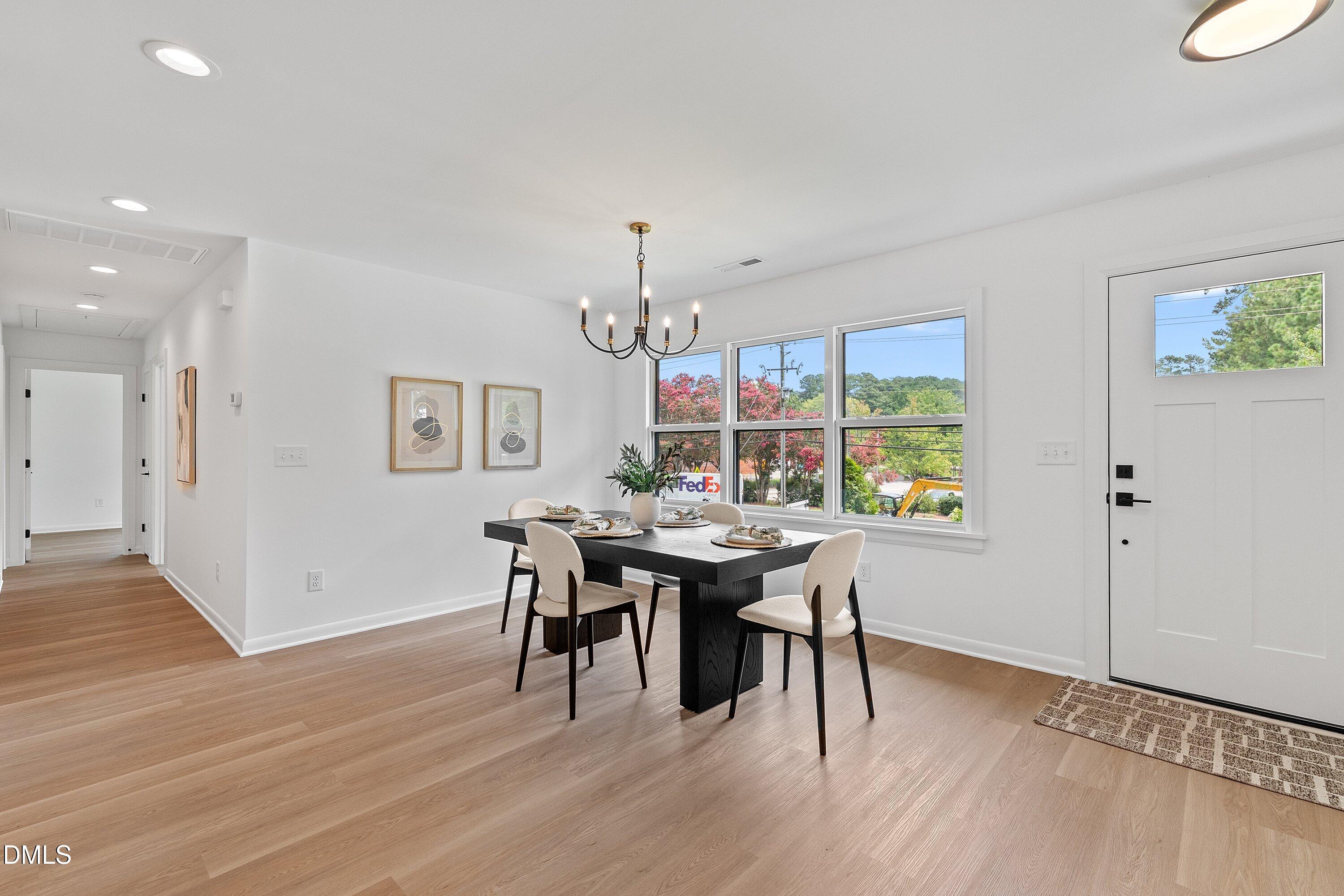 420 Peyton Street Property Photo 10