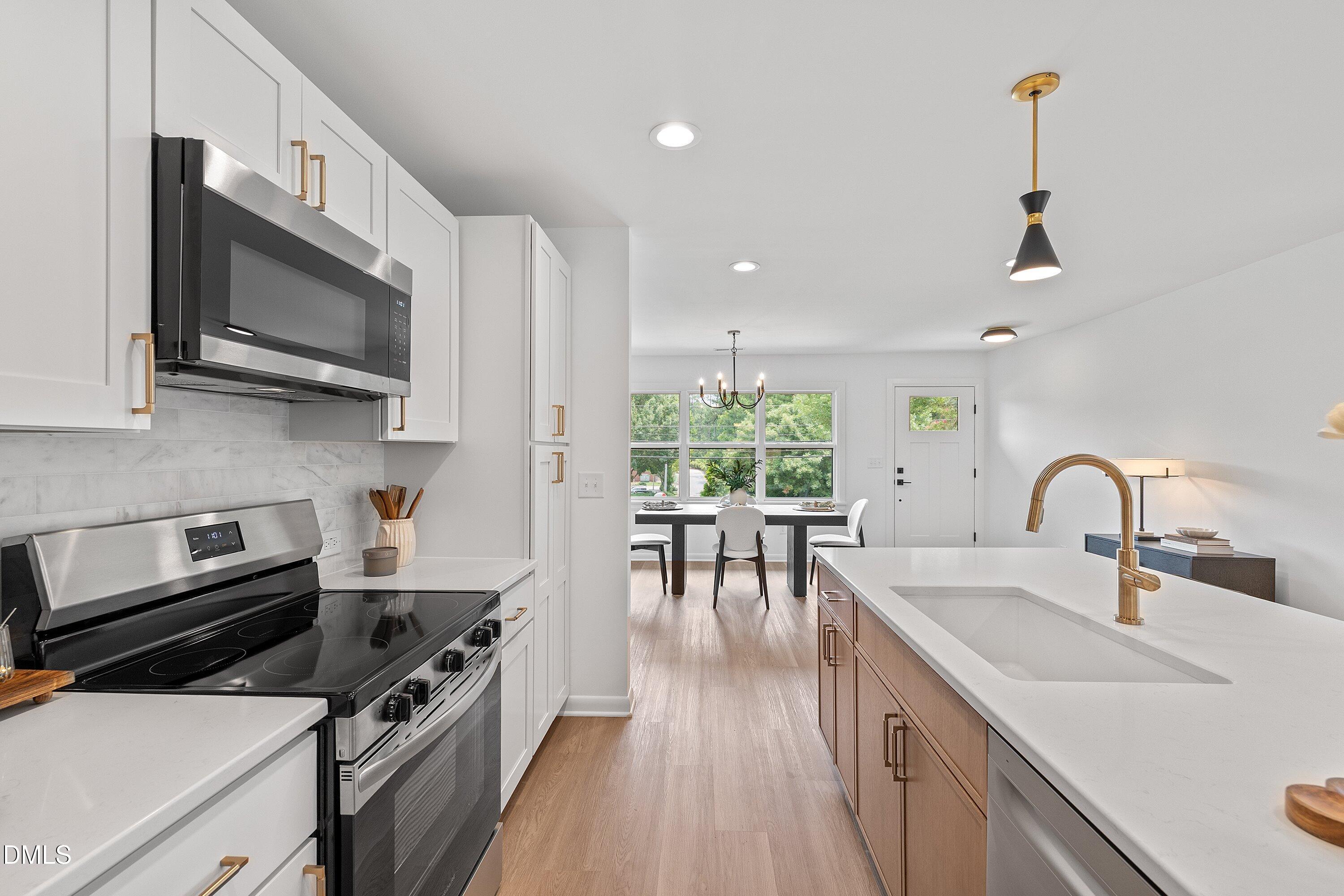 420 Peyton Street Property Photo 16