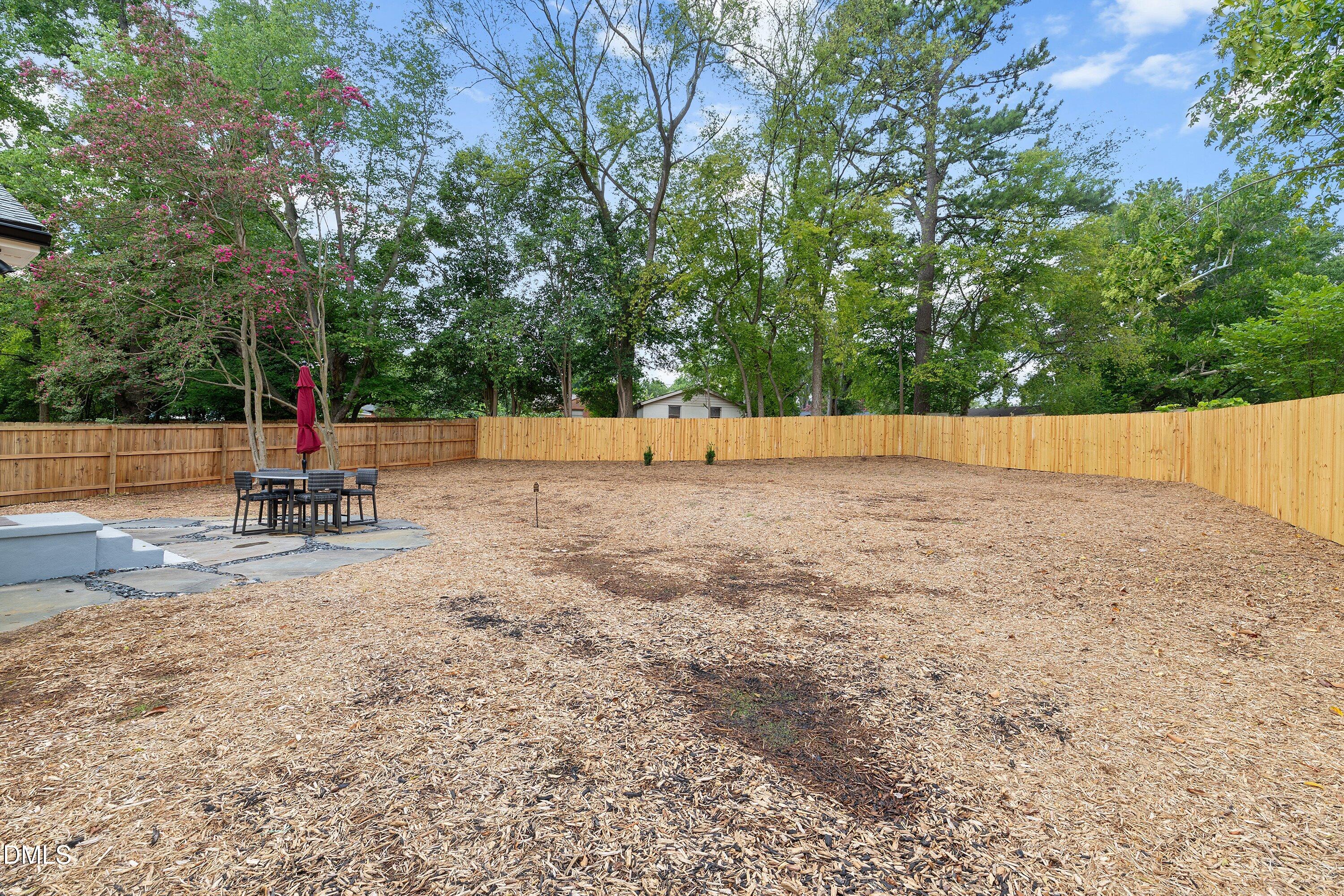 420 Peyton Street Property Photo 42