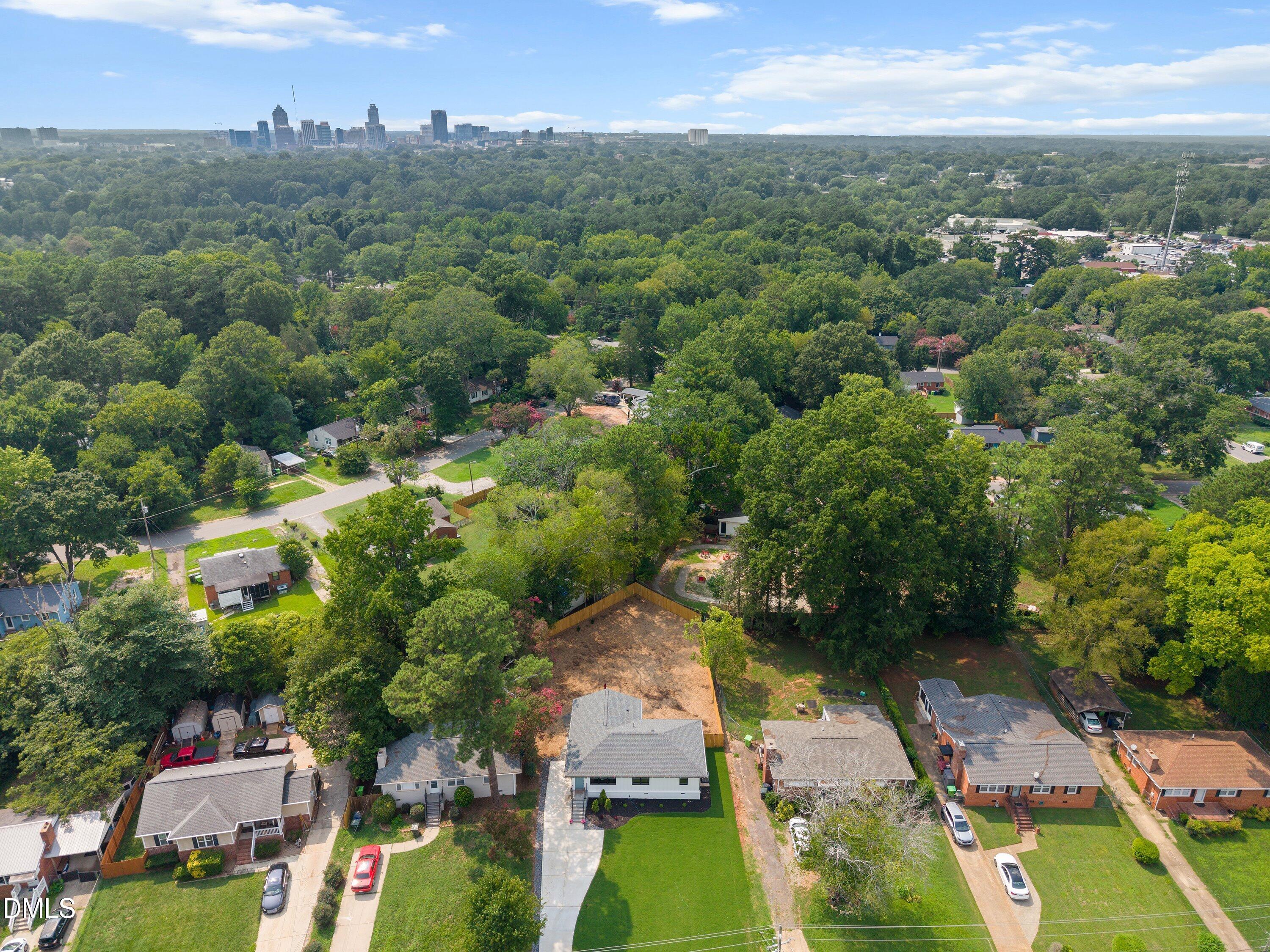 420 Peyton Street Property Photo 44