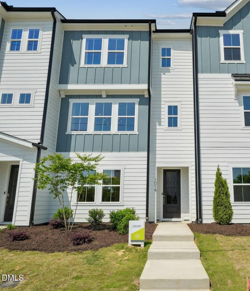 1103 Zelkova Lane
