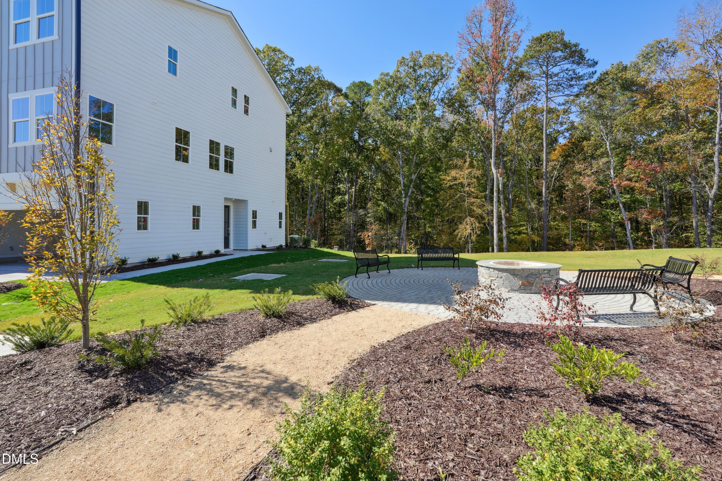 1103 Zelkova Lane Property Photo 23