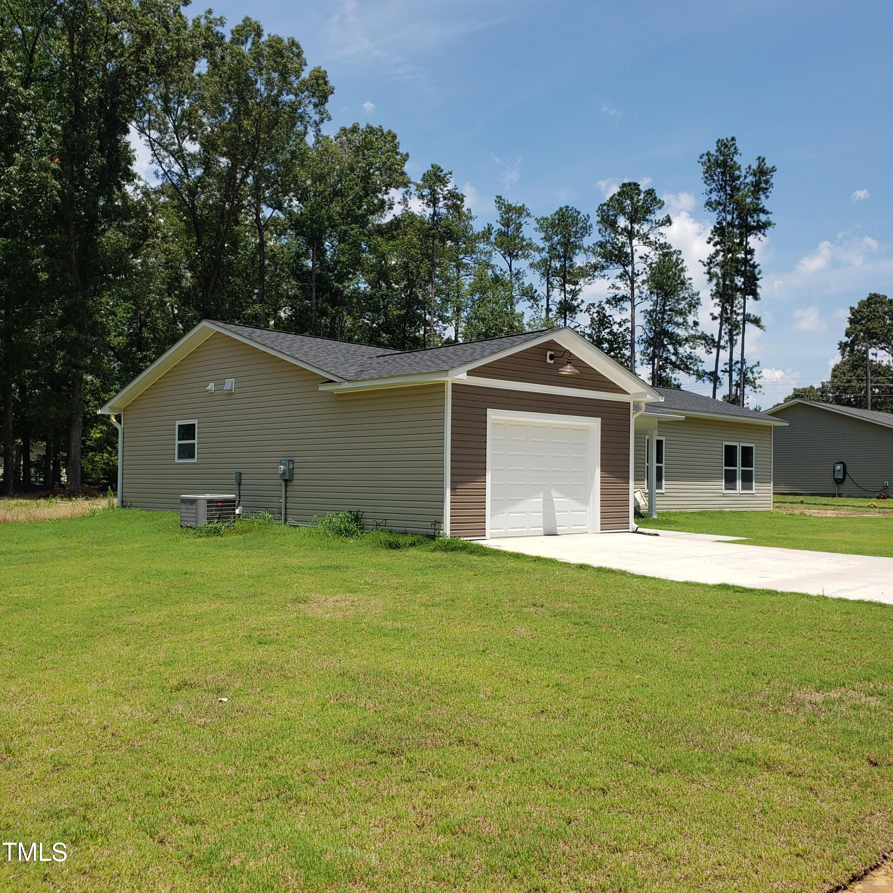 142 Marathon Lane Property Photo 1