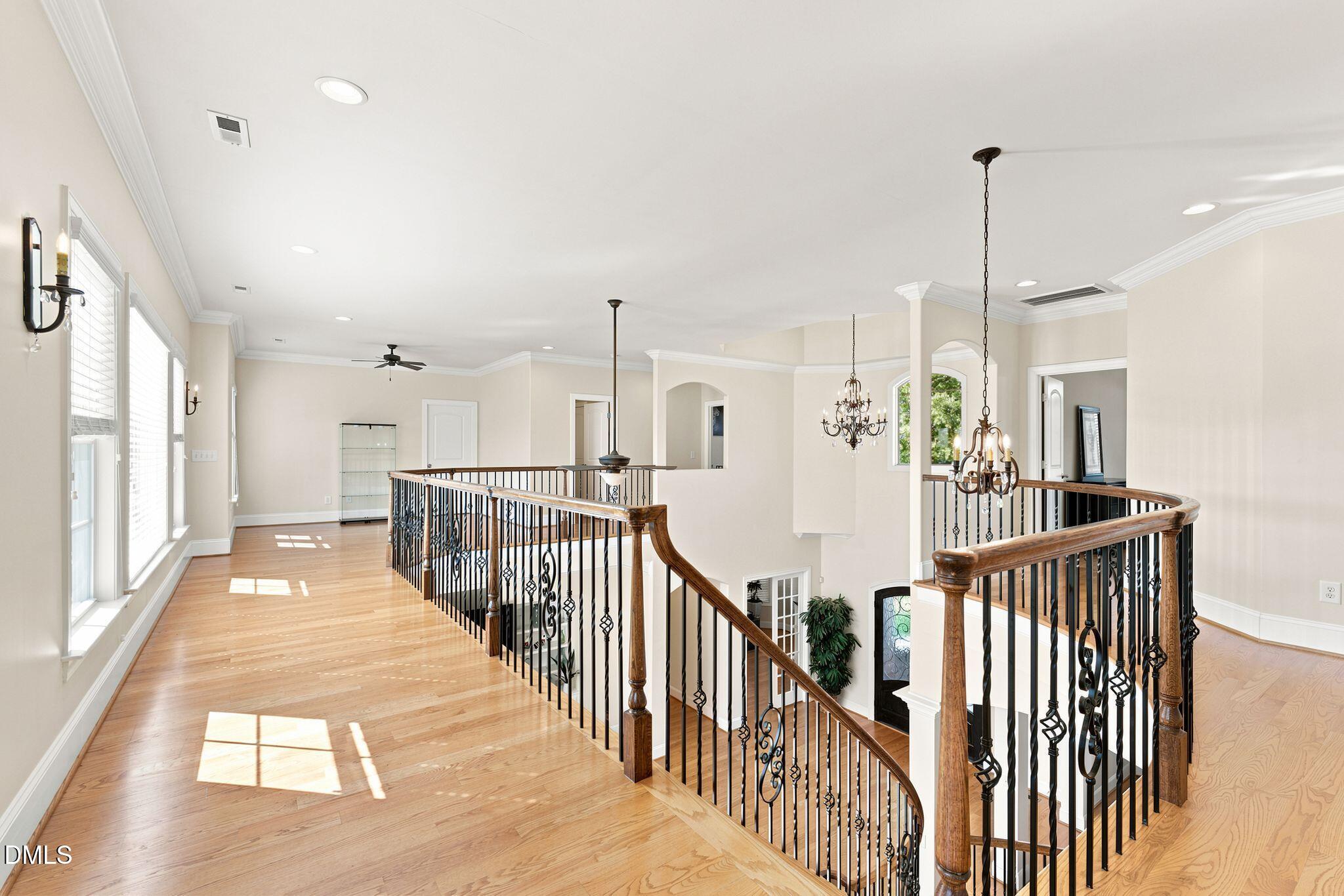 1326 Lochshire Drive Property Photo 10