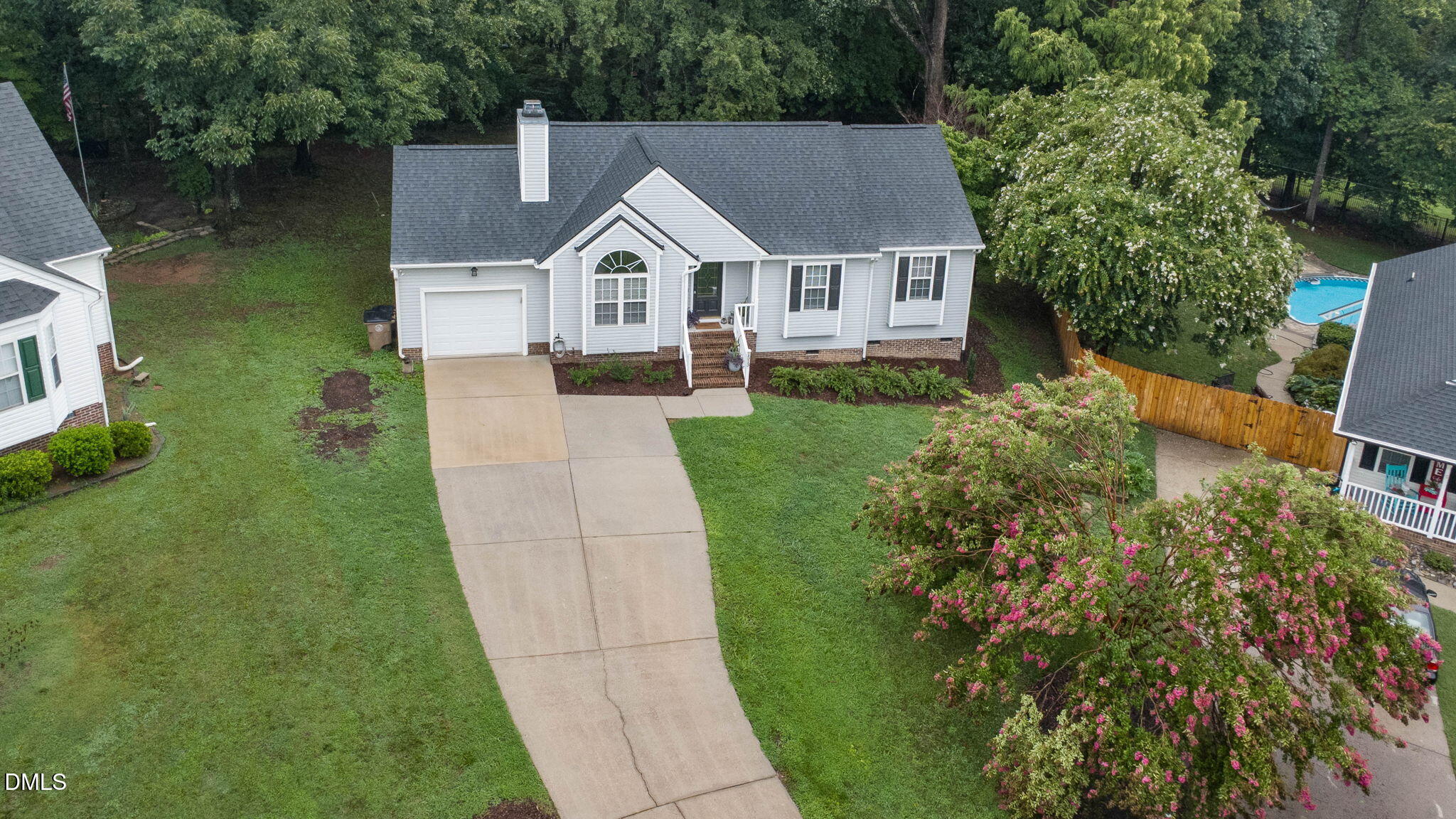 1513 Solunar Court Property Photo 4