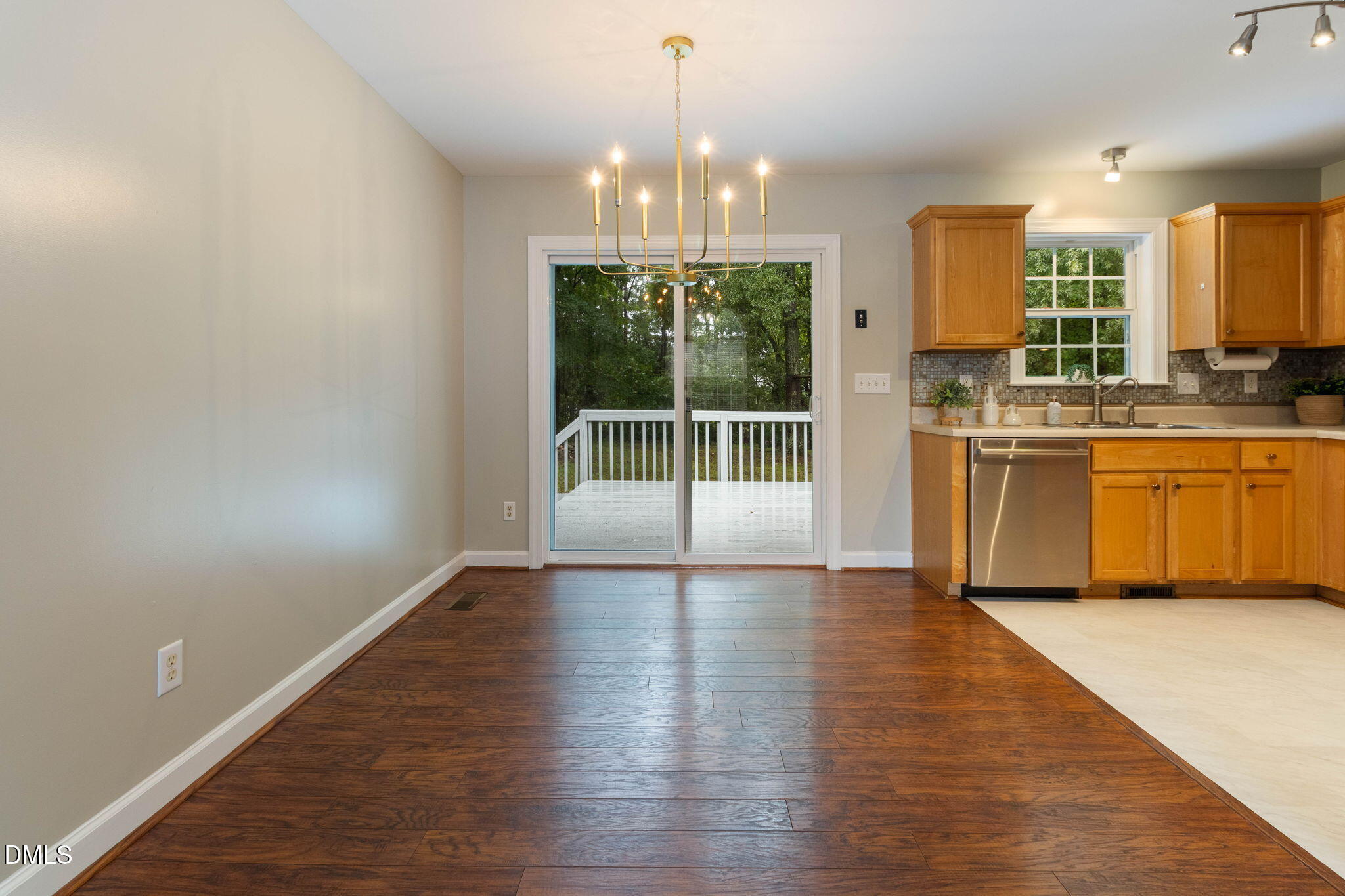 1513 Solunar Court Property Photo 13