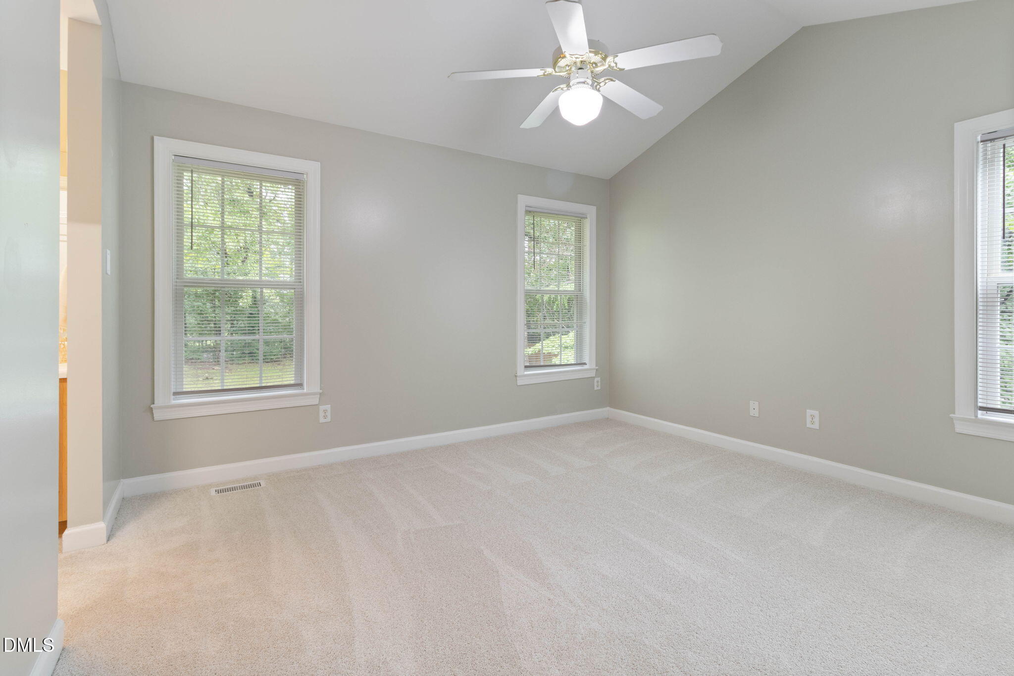 1513 Solunar Court Property Photo 27