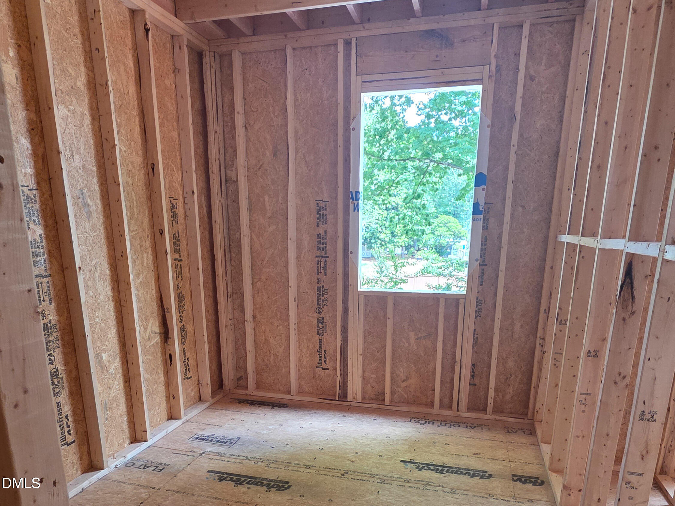 6804 Garrison Court Property Photo 3