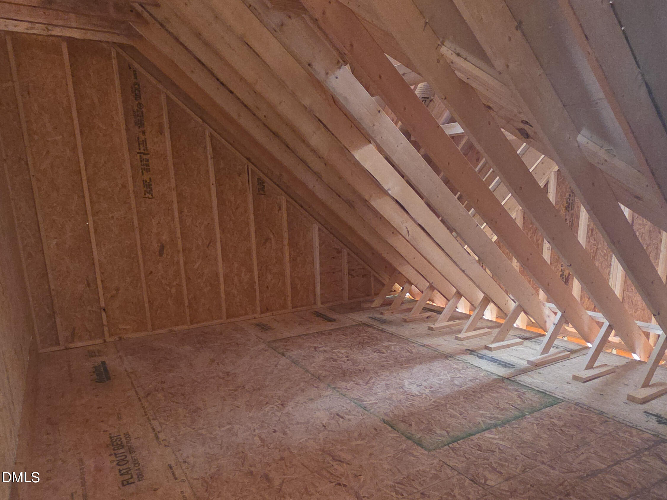 6804 Garrison Court Property Photo 7