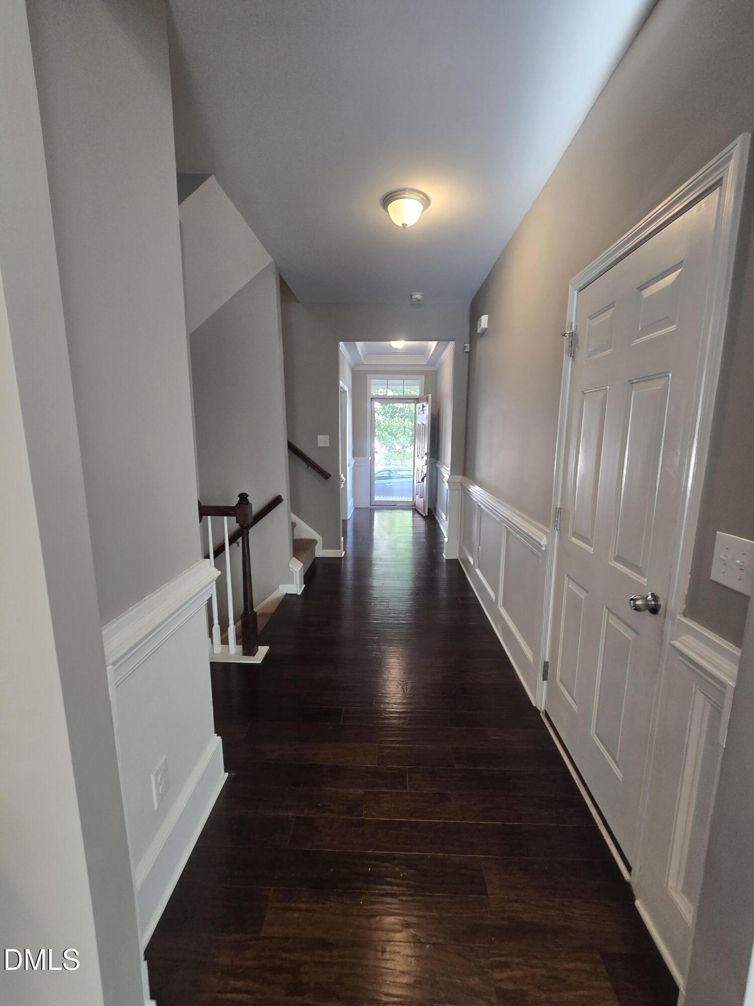 3917 Valley Side Court Property Photo 8