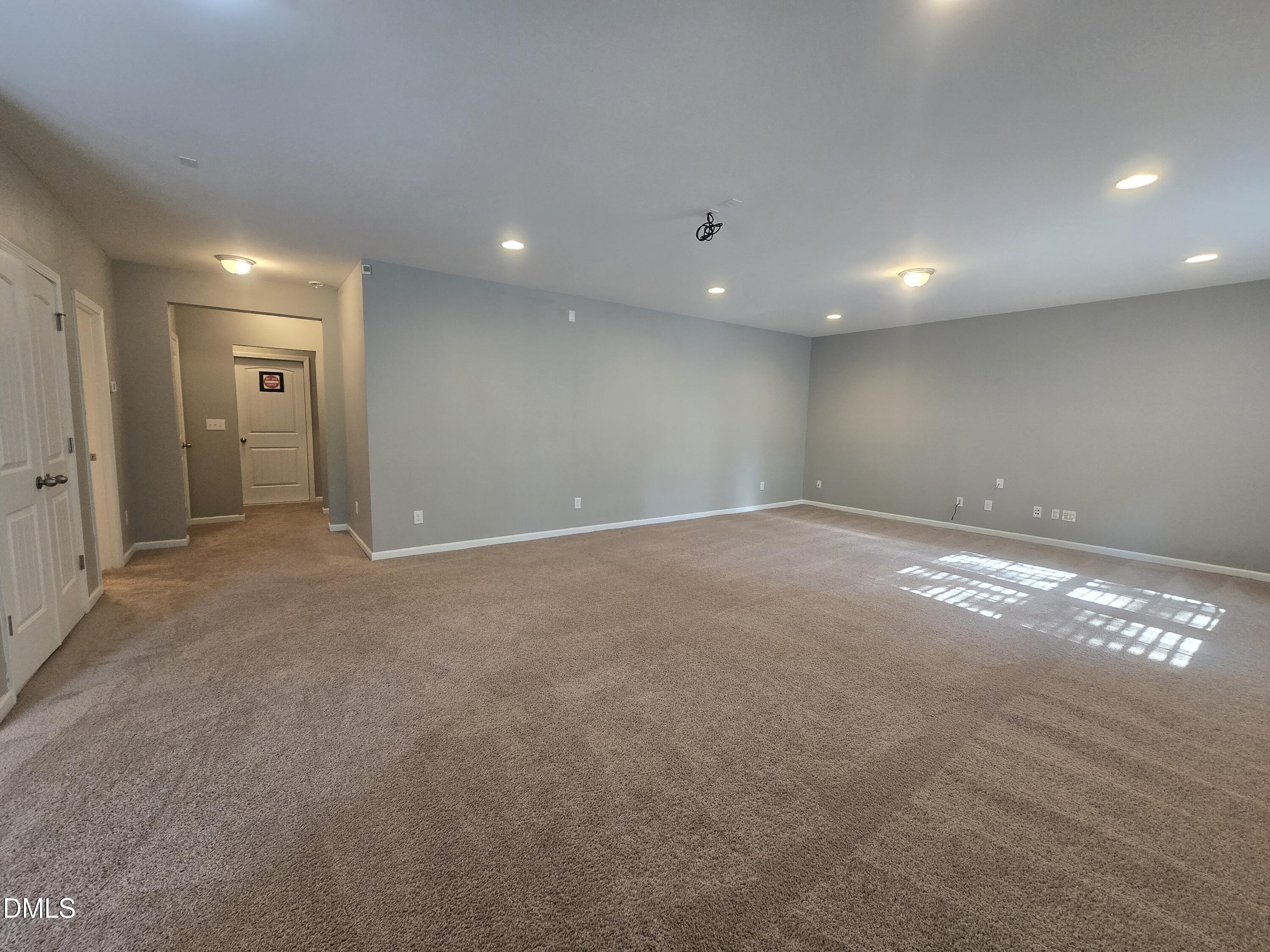 3917 Valley Side Court Property Photo 20