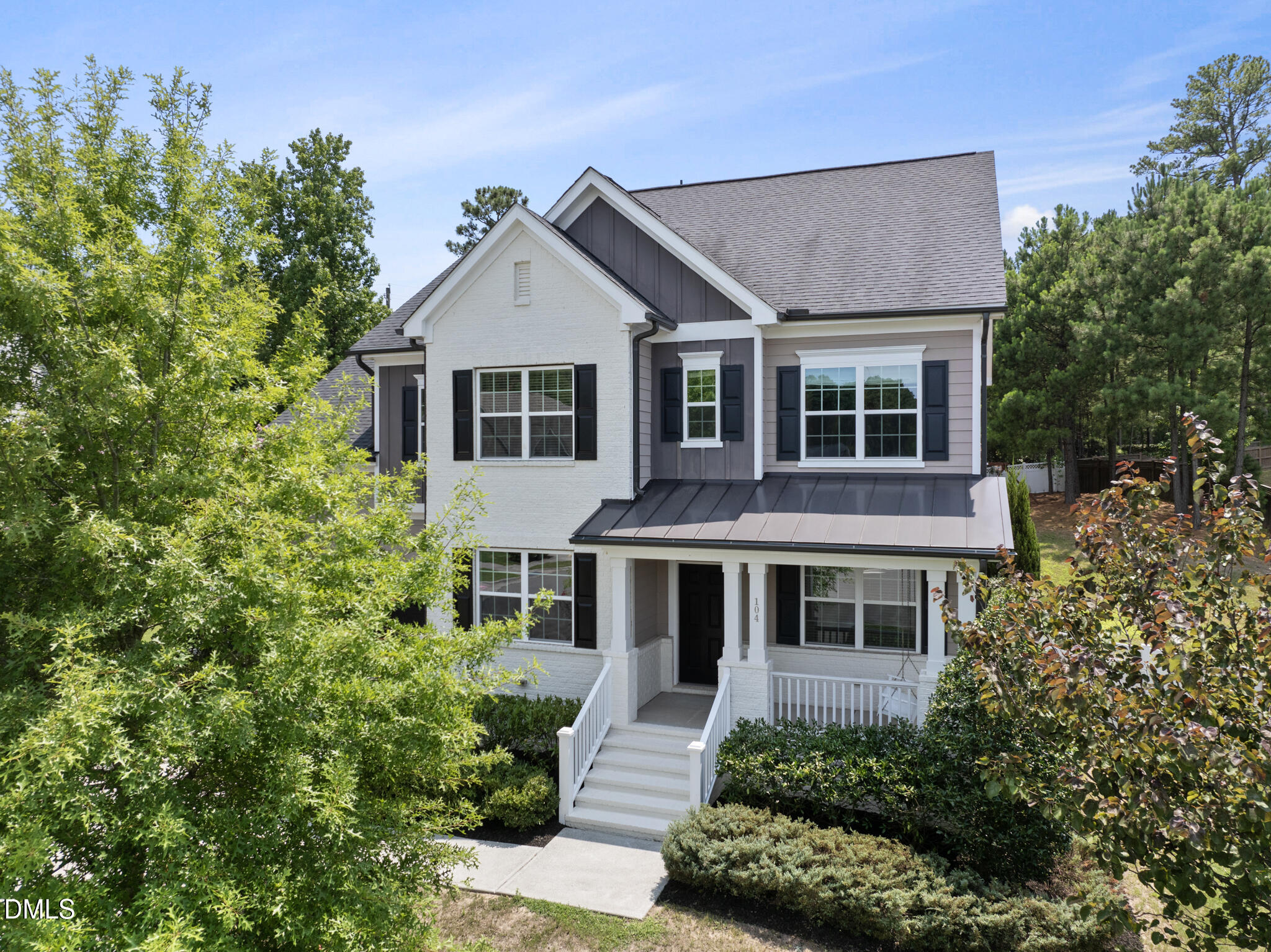 104 Inkwood Place Property Photo 1