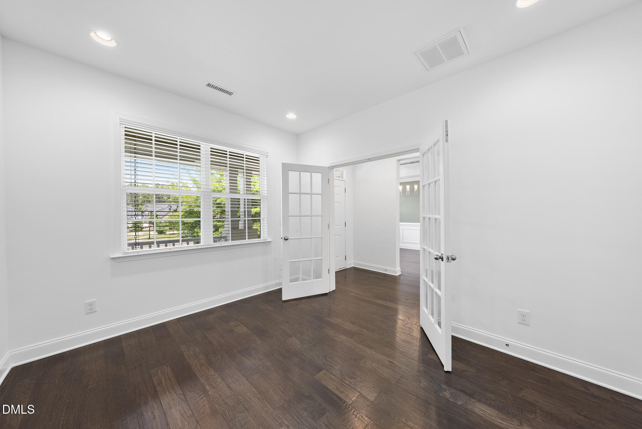 104 Inkwood Place Property Photo 3