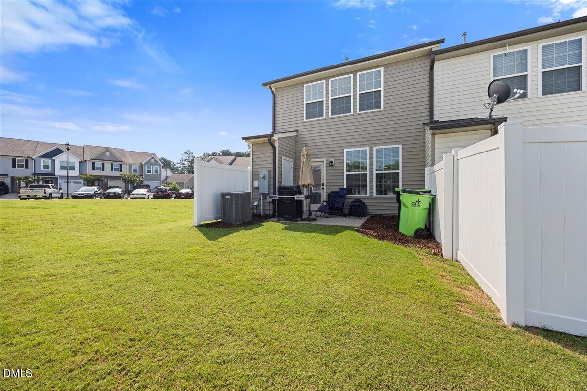 99 E Porthaven Way Property Photo 16