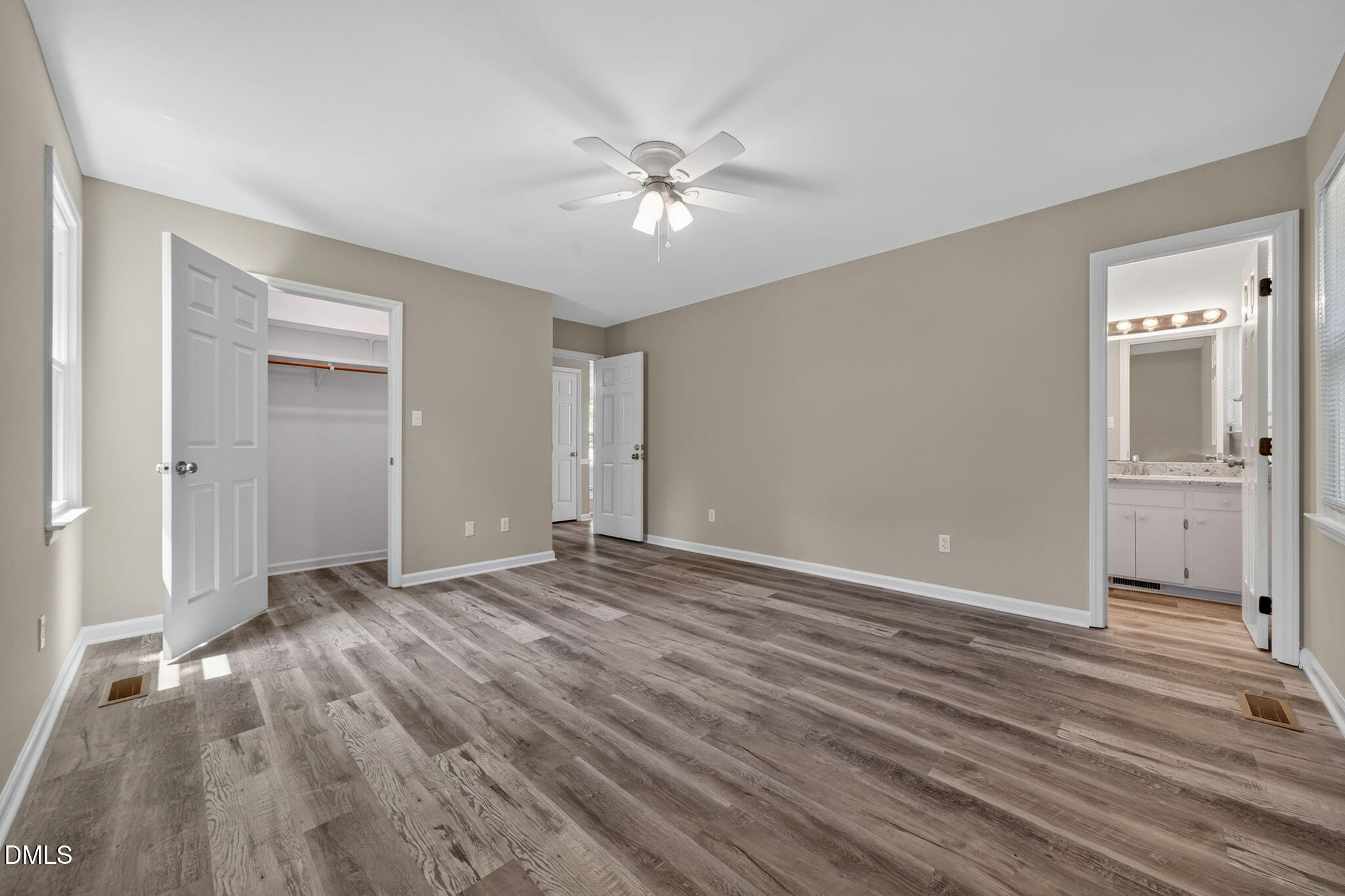 1235 Shakentown Street Property Photo 11