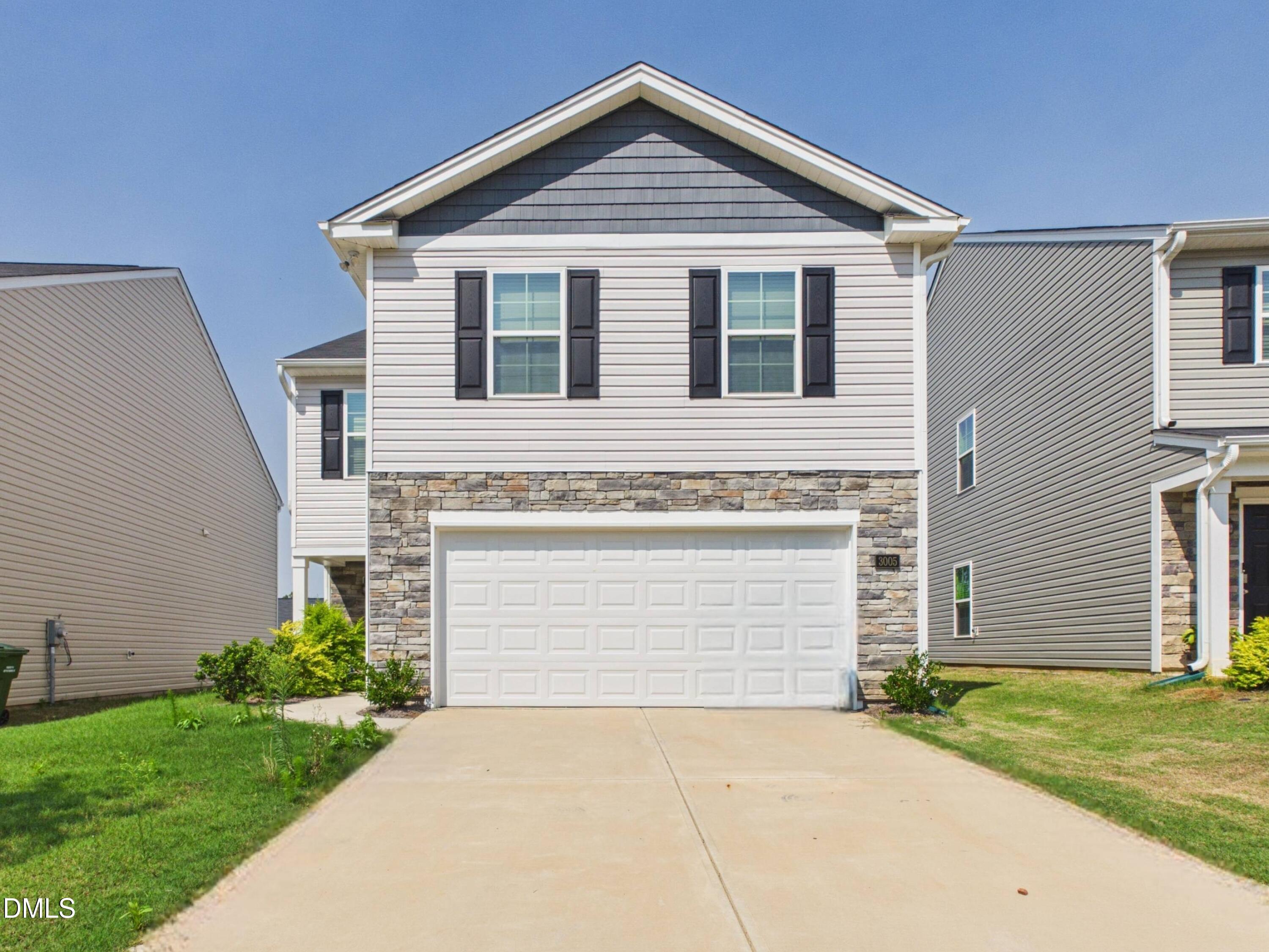 3005 Egert Drive Property Photo 1