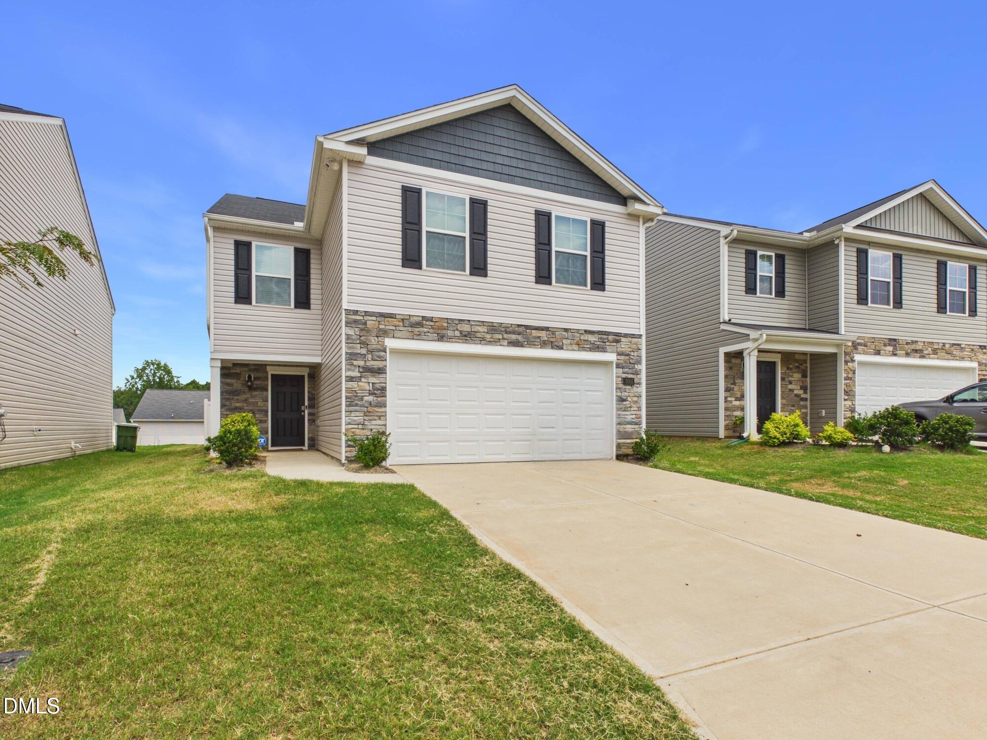 3005 Egert Drive Property Photo 1