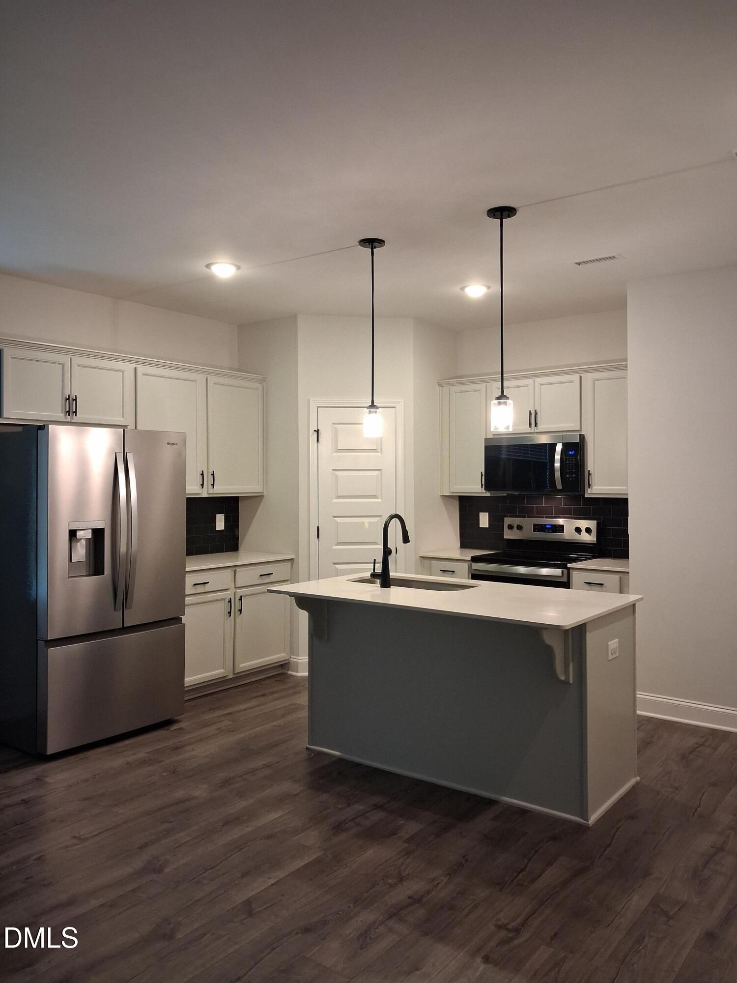 87 Goldenrod Loop Property Photo 2