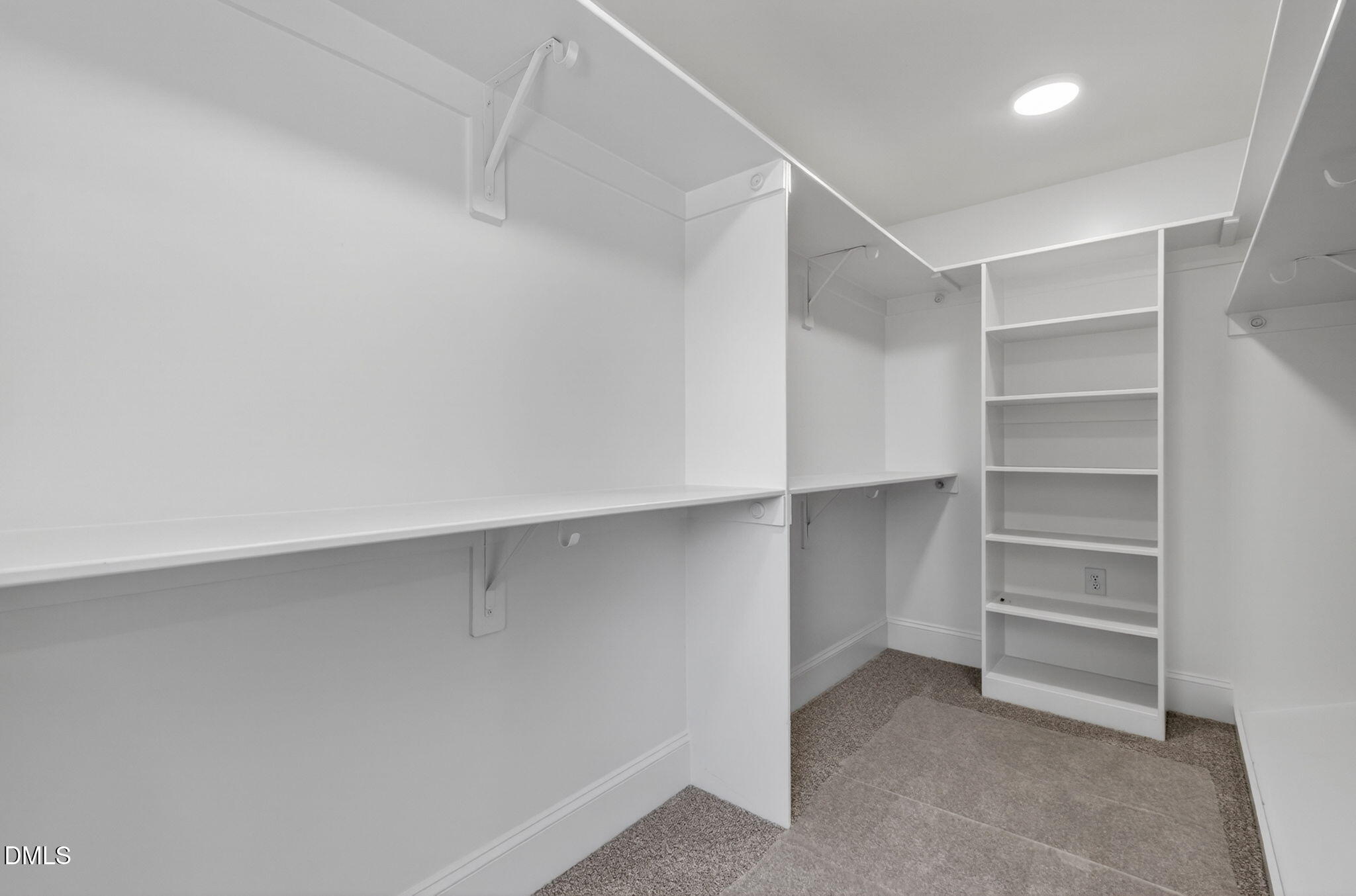 516 Heather Drive Property Photo 22
