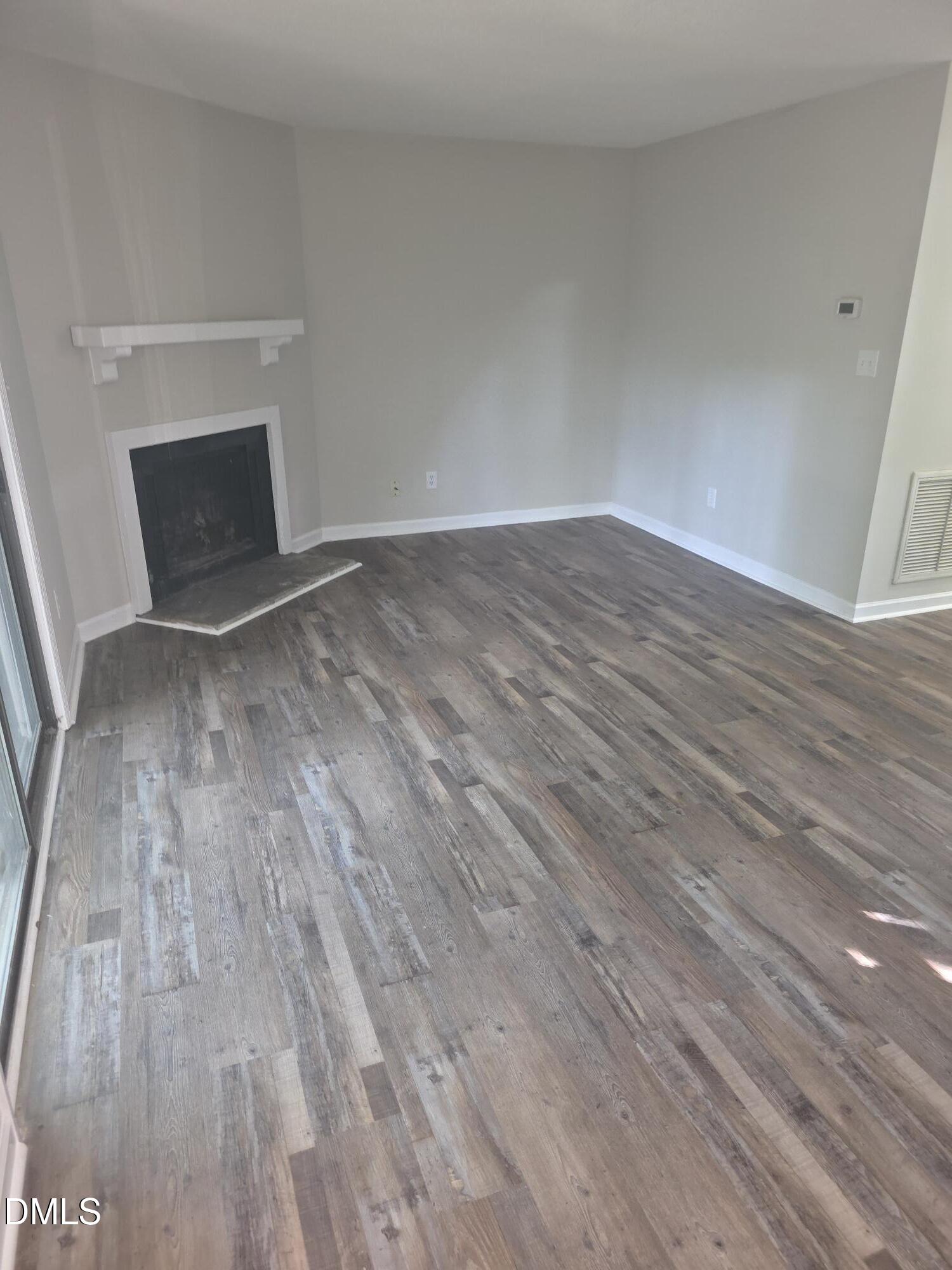 7389 Sandy Creek Drive Property Photo 16