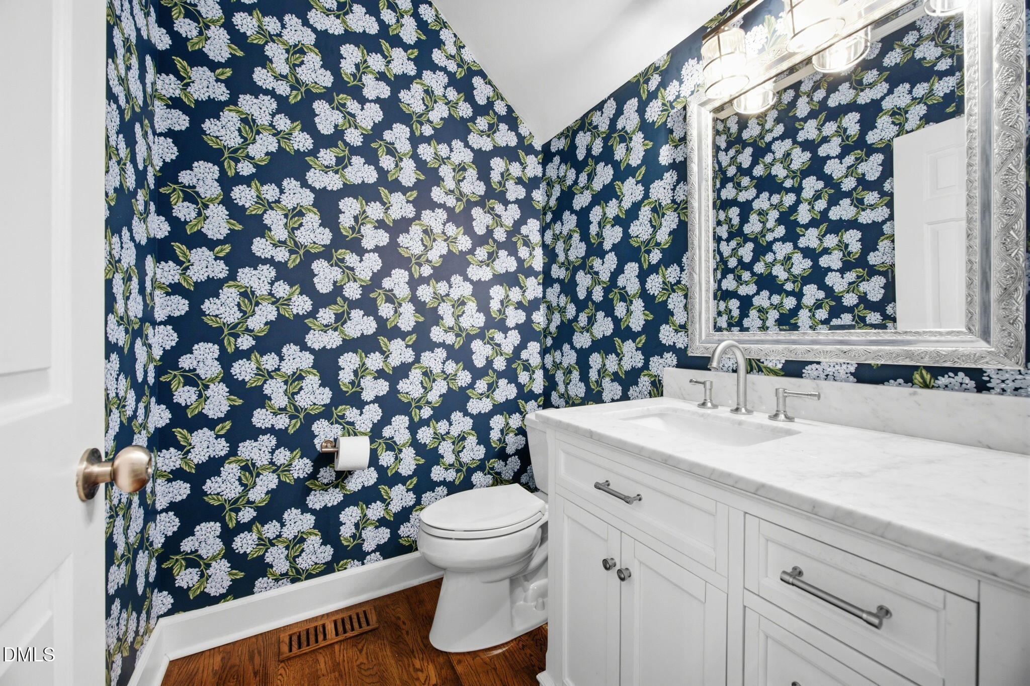 8705 Chatterleigh Circle Property Photo 15