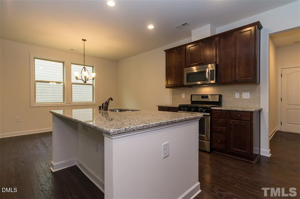 500 Liberty Hill Pass Property Photo 4