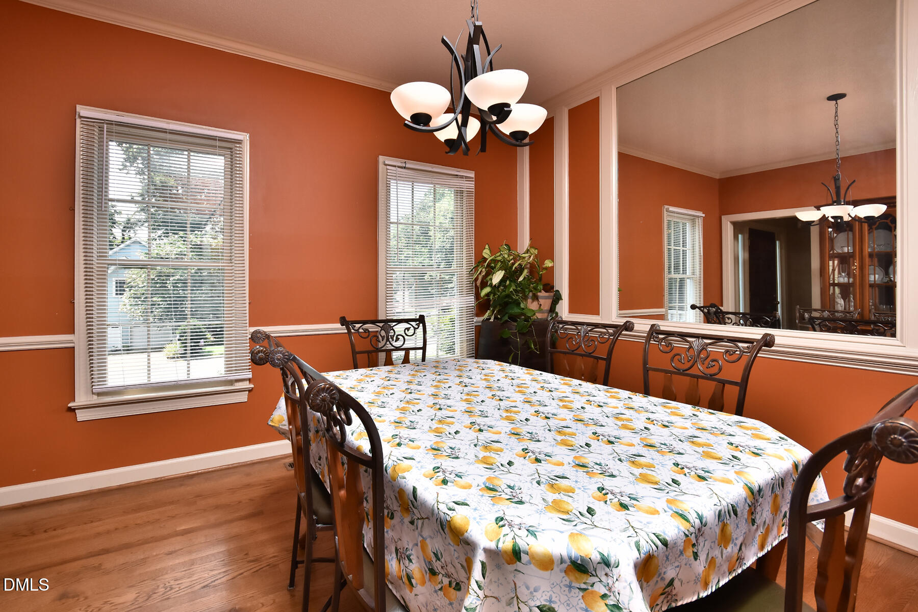 1 Timbercreek Court Property Photo 5