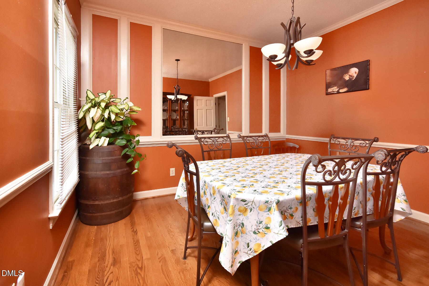 1 Timbercreek Court Property Photo 6