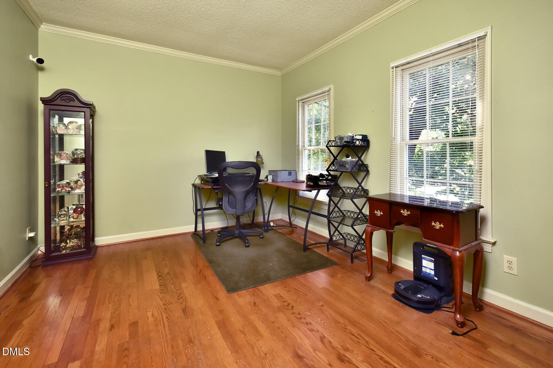 1 Timbercreek Court Property Photo 7