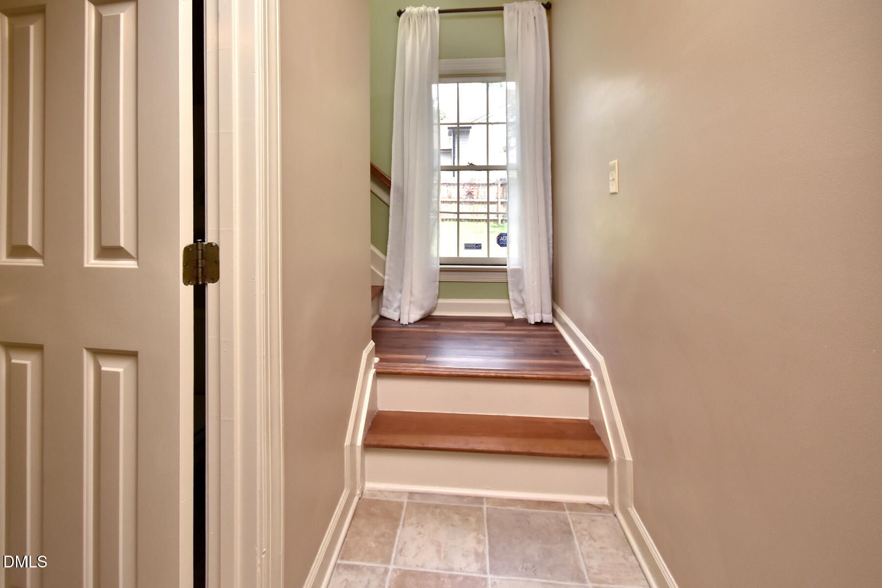 1 Timbercreek Court Property Photo 16
