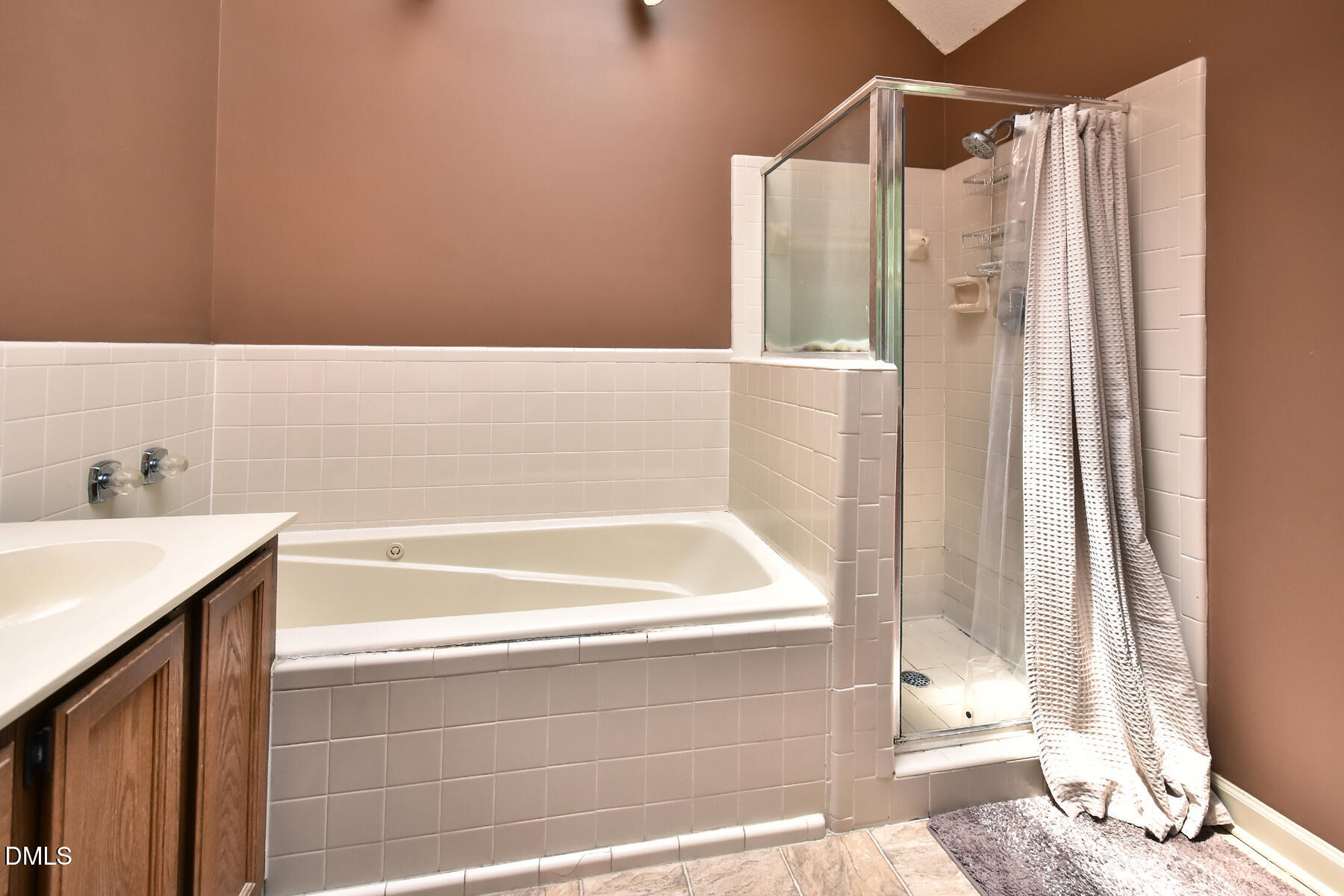 1 Timbercreek Court Property Photo 25