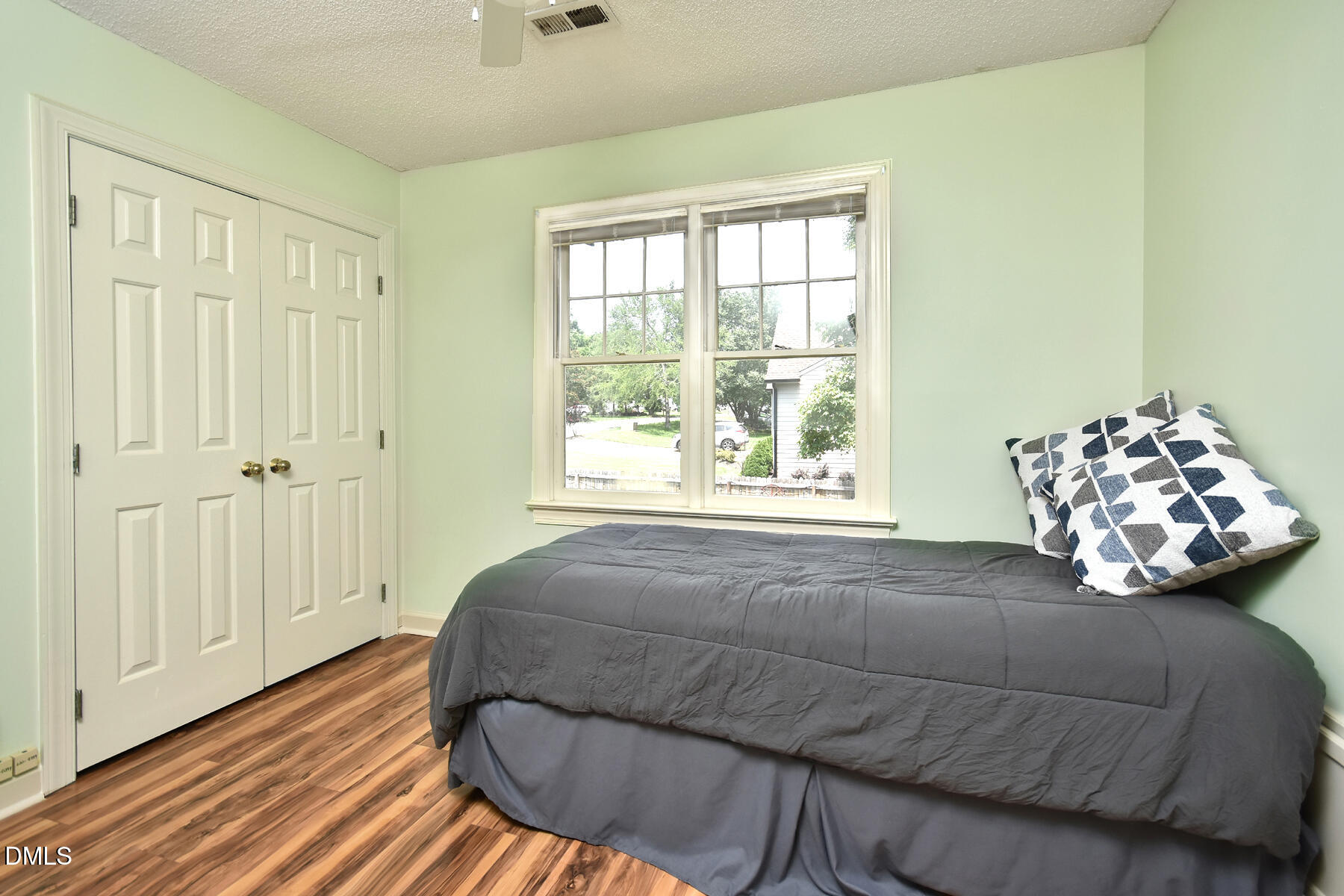 1 Timbercreek Court Property Photo 28