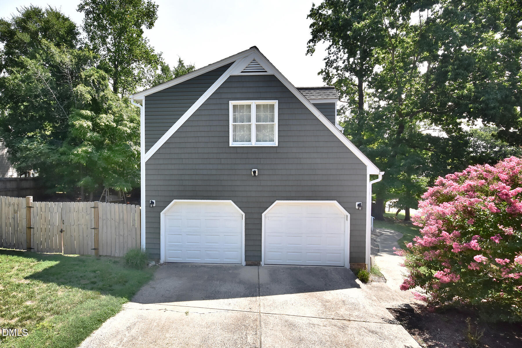 1 Timbercreek Court Property Photo 29