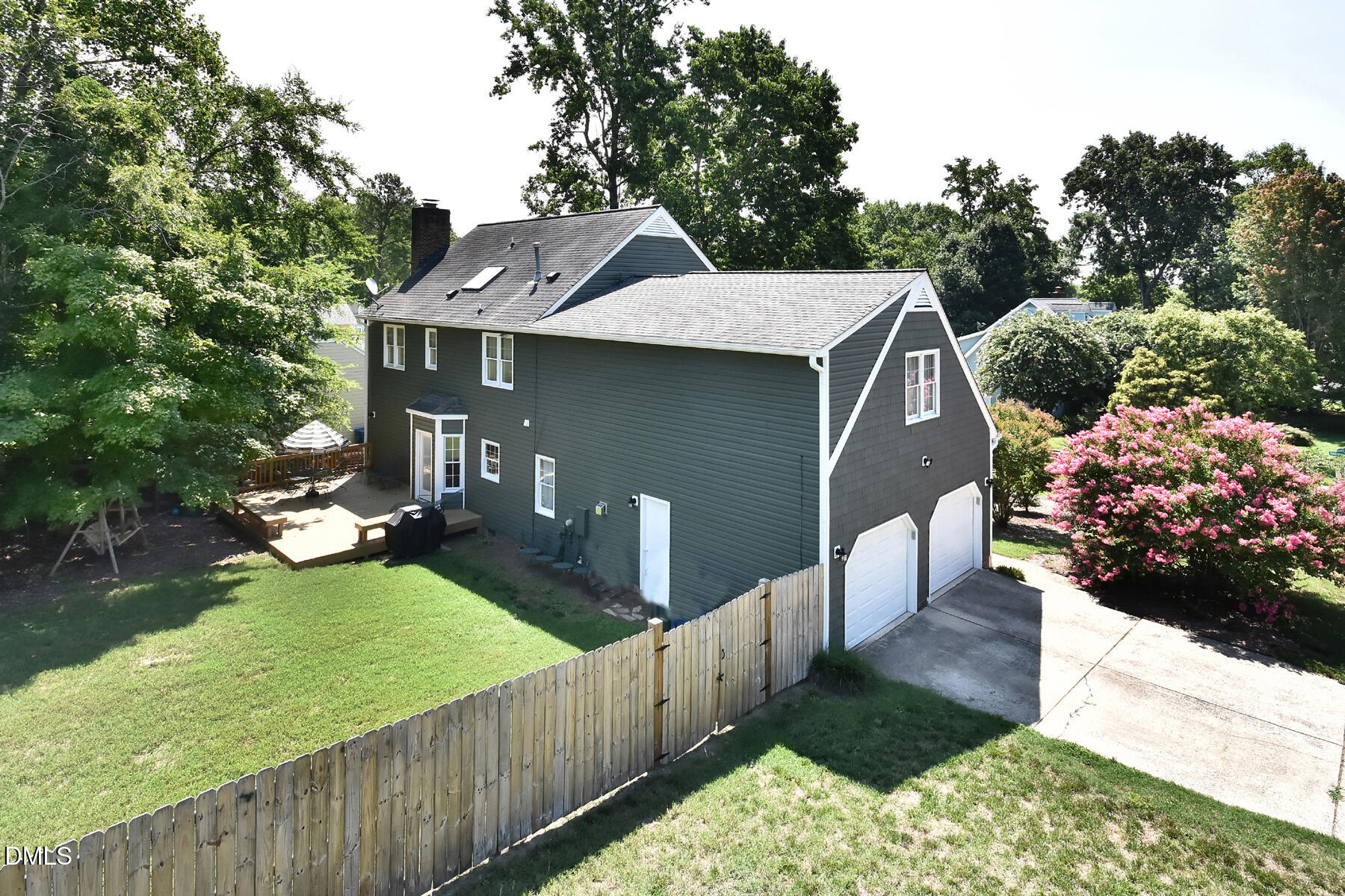 1 Timbercreek Court Property Photo 31