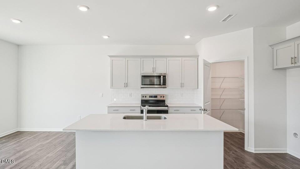91 Tiger Eye Drive Property Photo 8