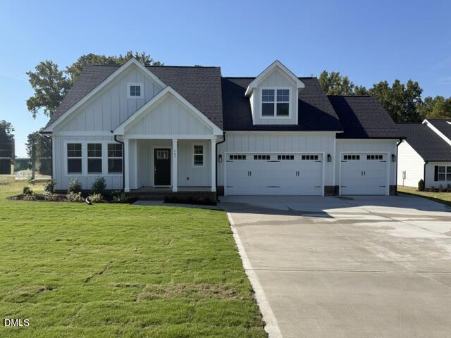 147 Croatoke Court Property Photo 1