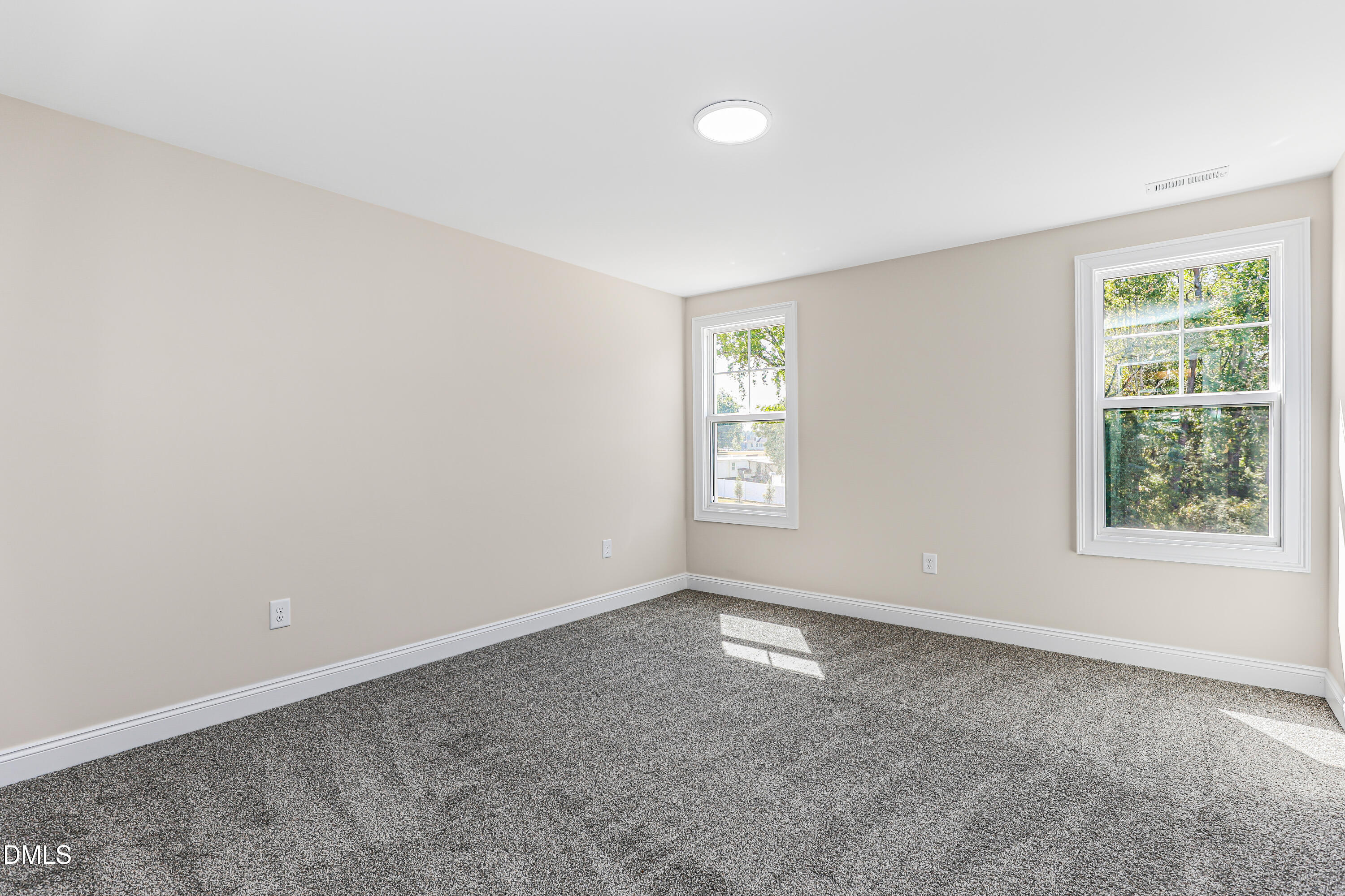 147 Croatoke Court Property Photo 25