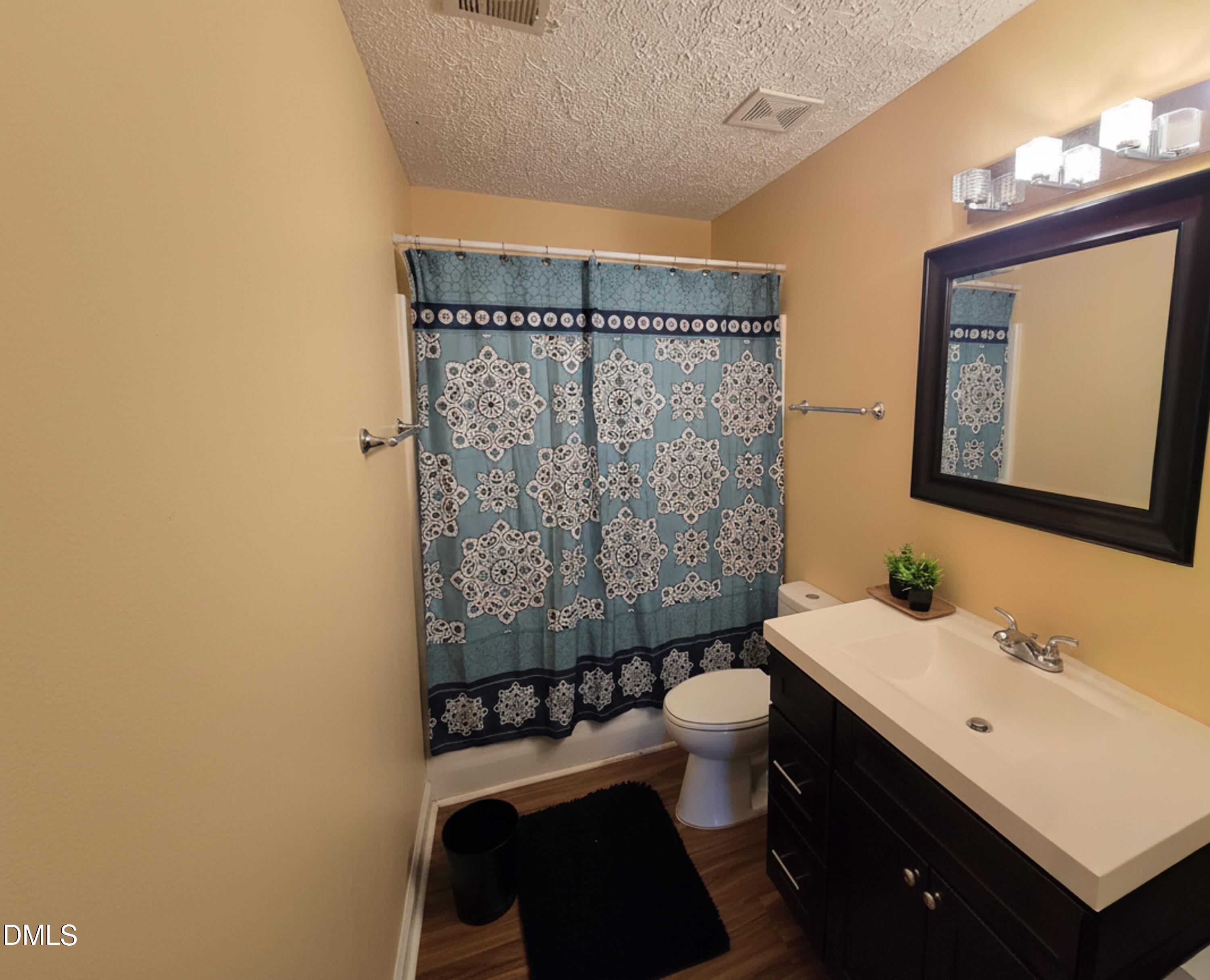 6 Wavecrest Court Property Photo 25