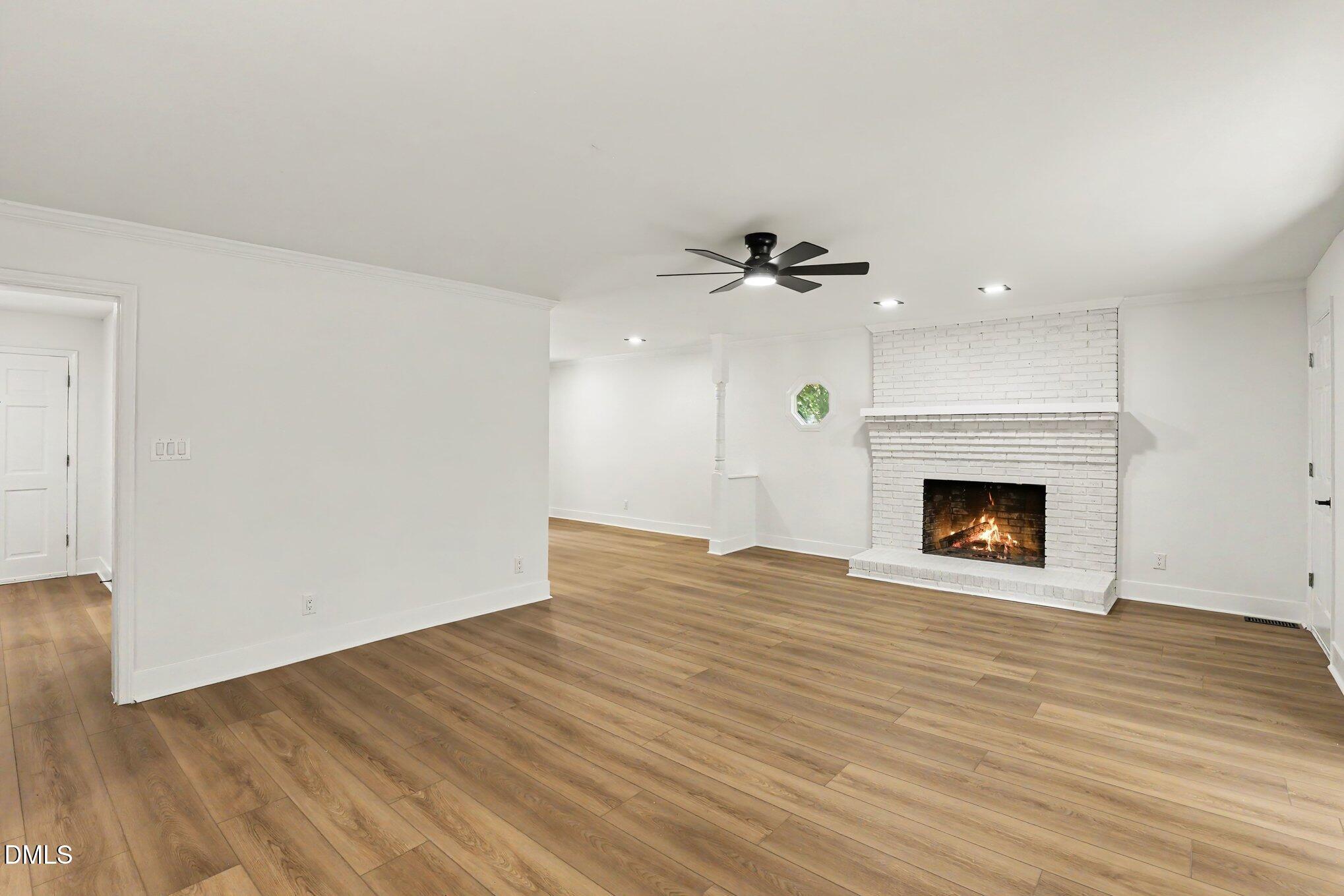 102 Amesbury Lane Property Photo 13