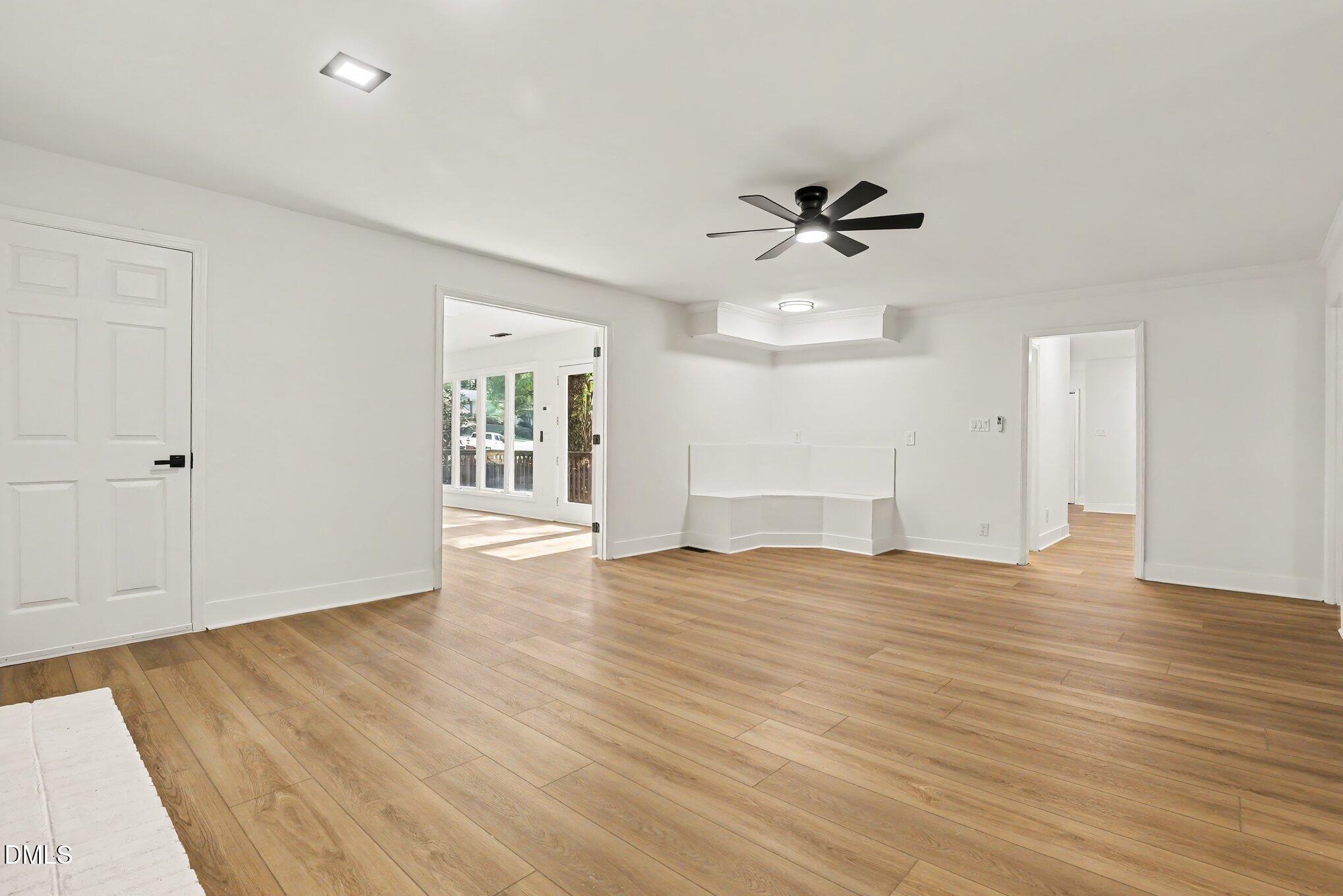 102 Amesbury Lane Property Photo 15