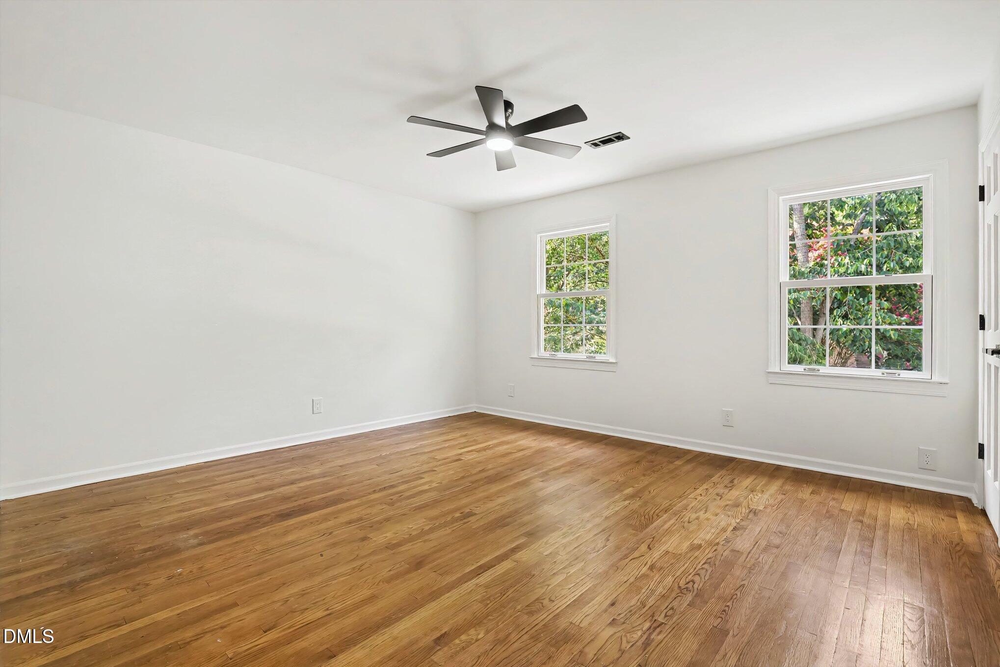 102 Amesbury Lane Property Photo 24