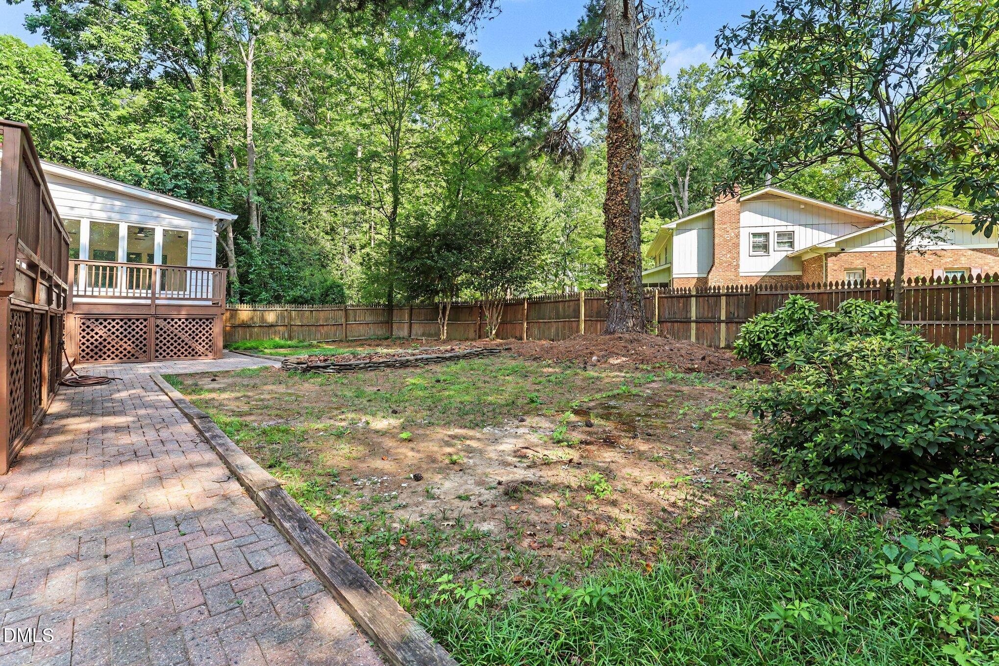 102 Amesbury Lane Property Photo 33