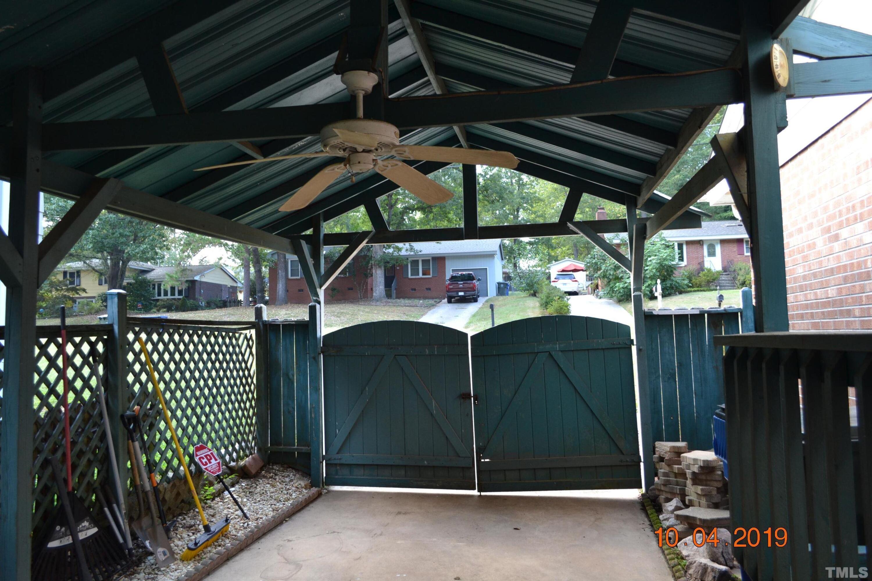 3316 Ashby Place Property Photo 7