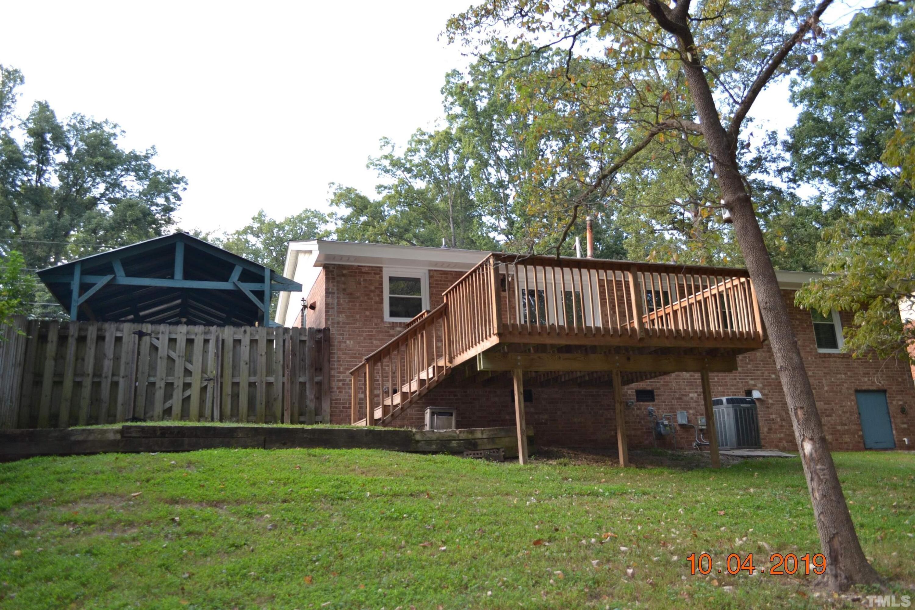 3316 Ashby Place Property Photo 11