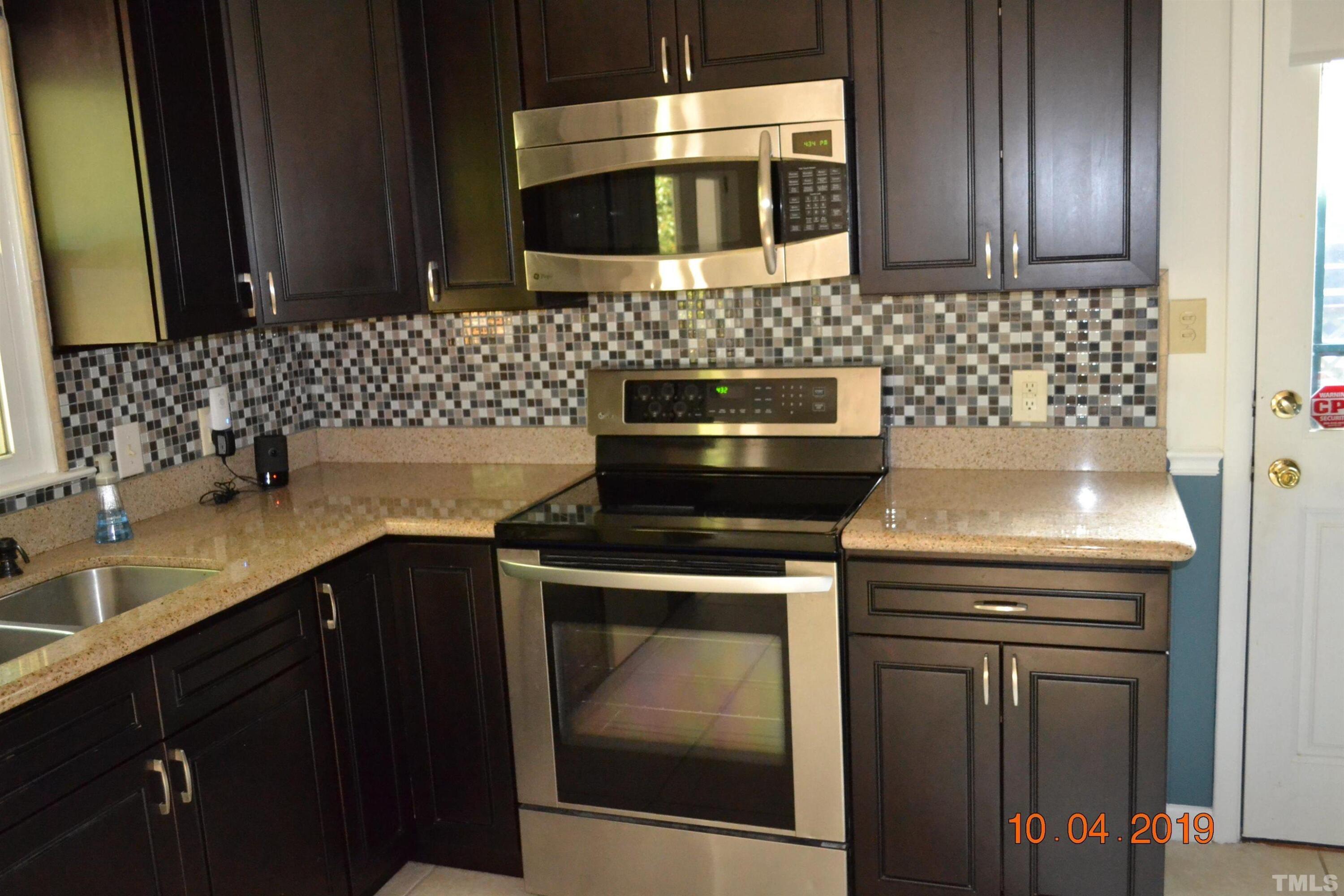 3316 Ashby Place Property Photo 24