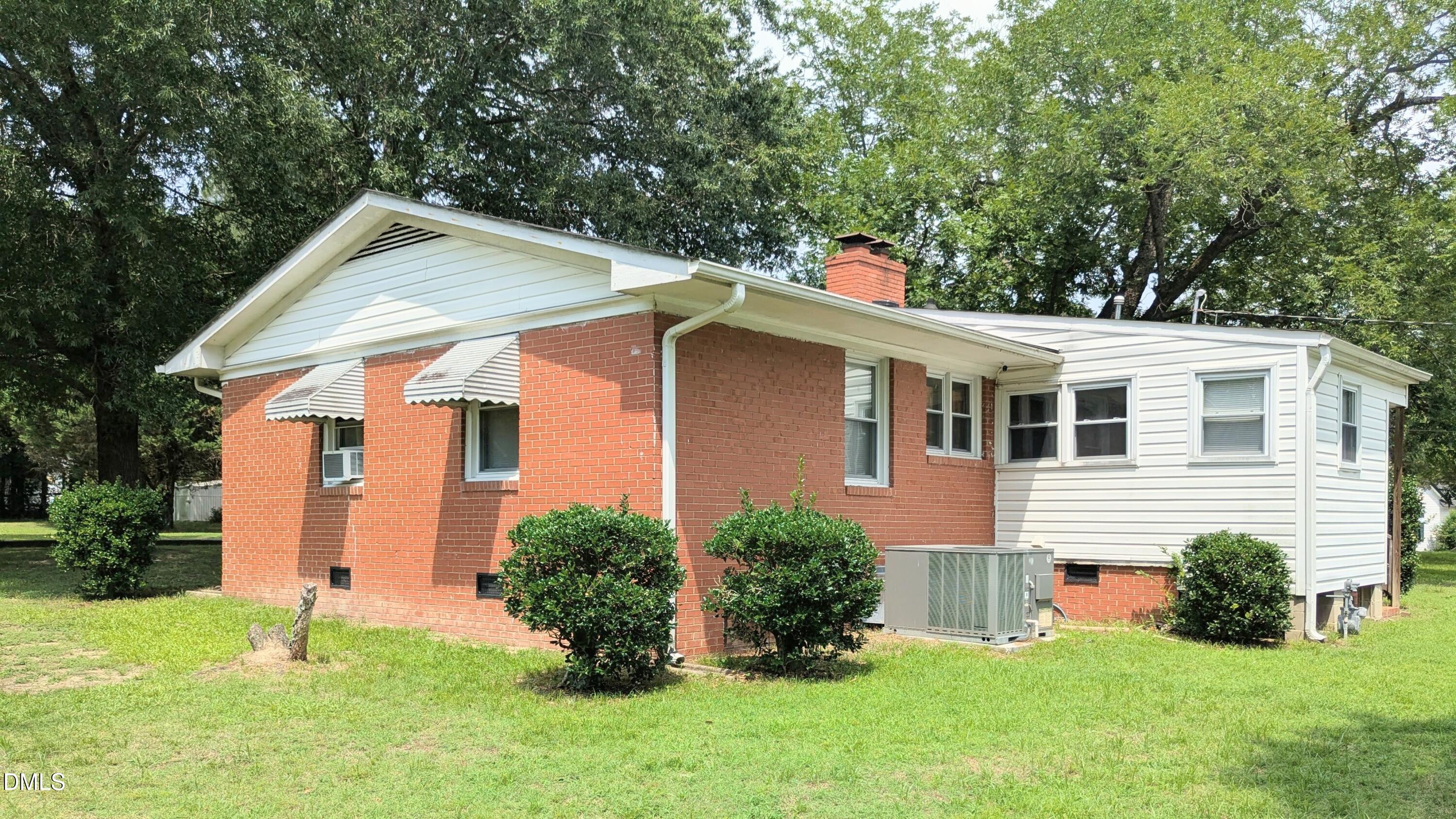 103 Hayes Property Photo 12